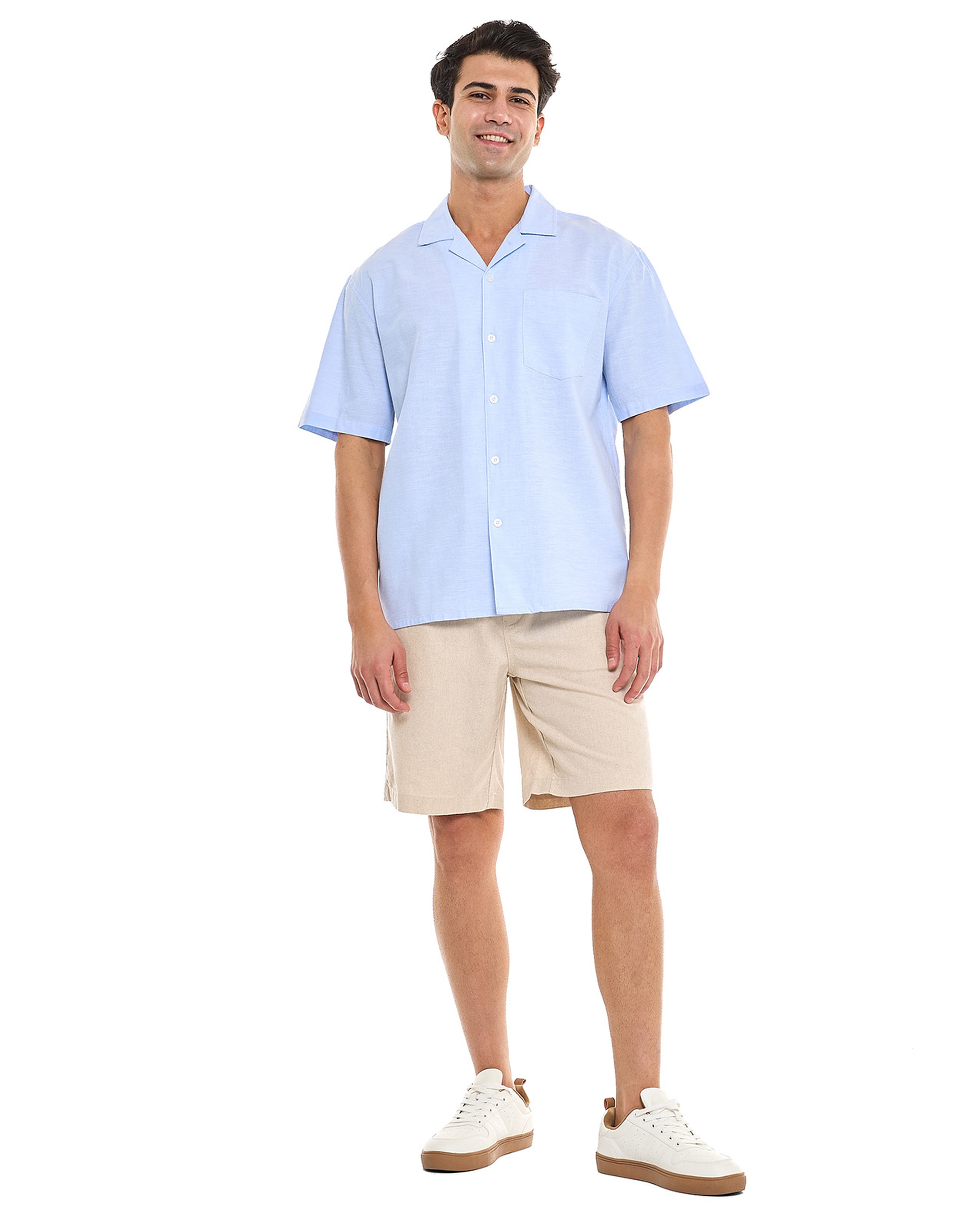 Solid Shirt With Spread Collar and Short Sleeves