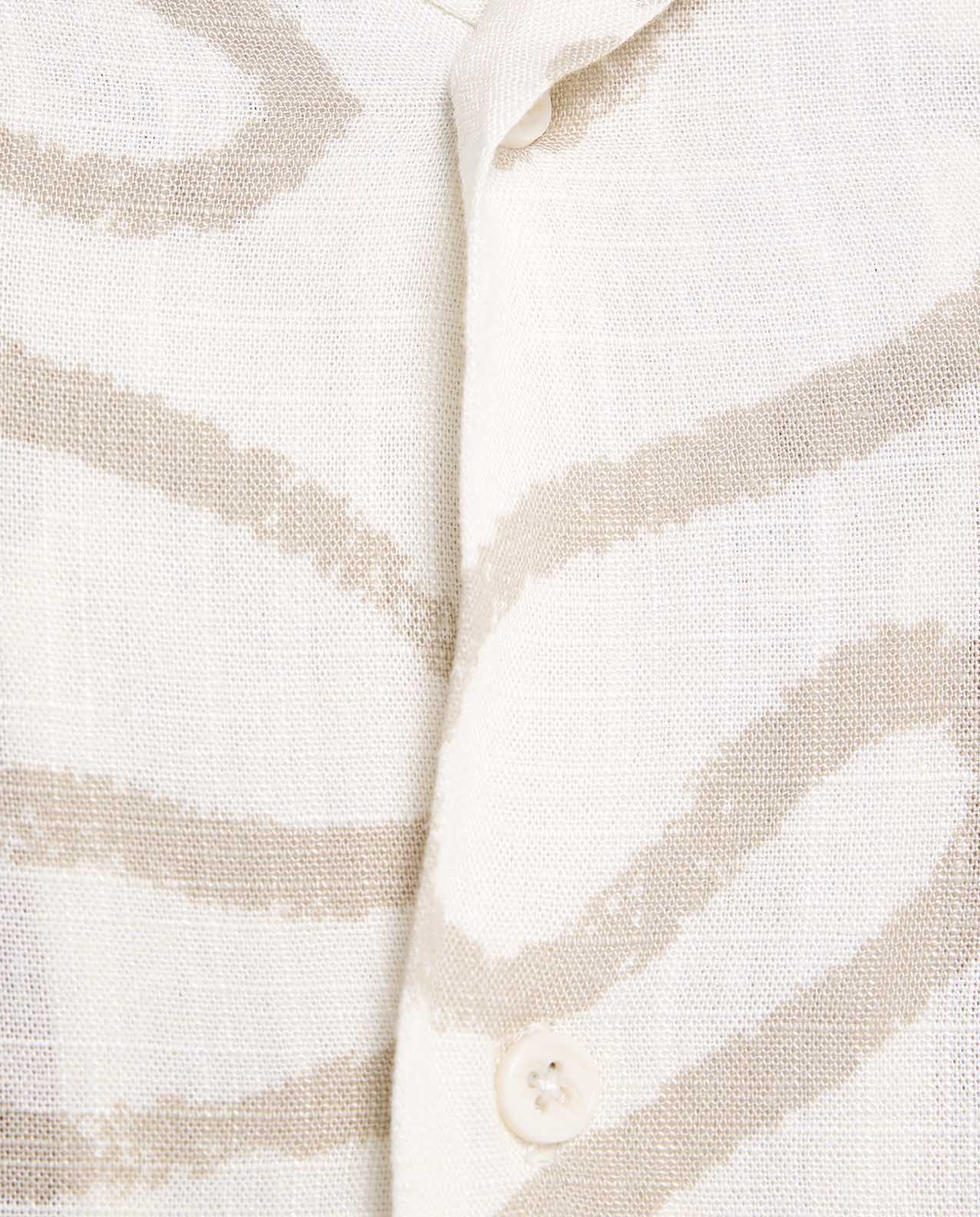 Patterned Shirt With Revere Collar and Short Sleeves