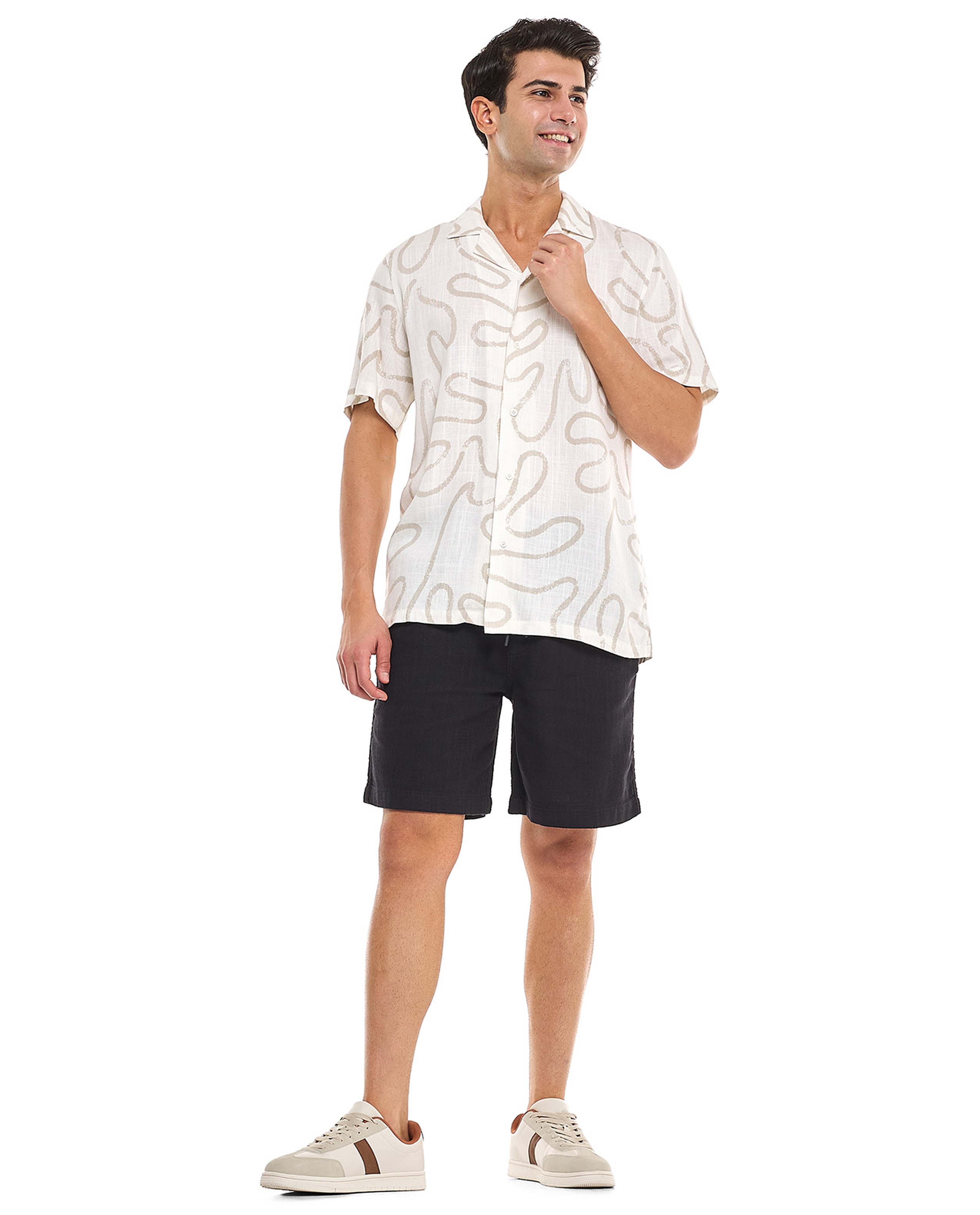 Patterned Shirt With Revere Collar and Short Sleeves
