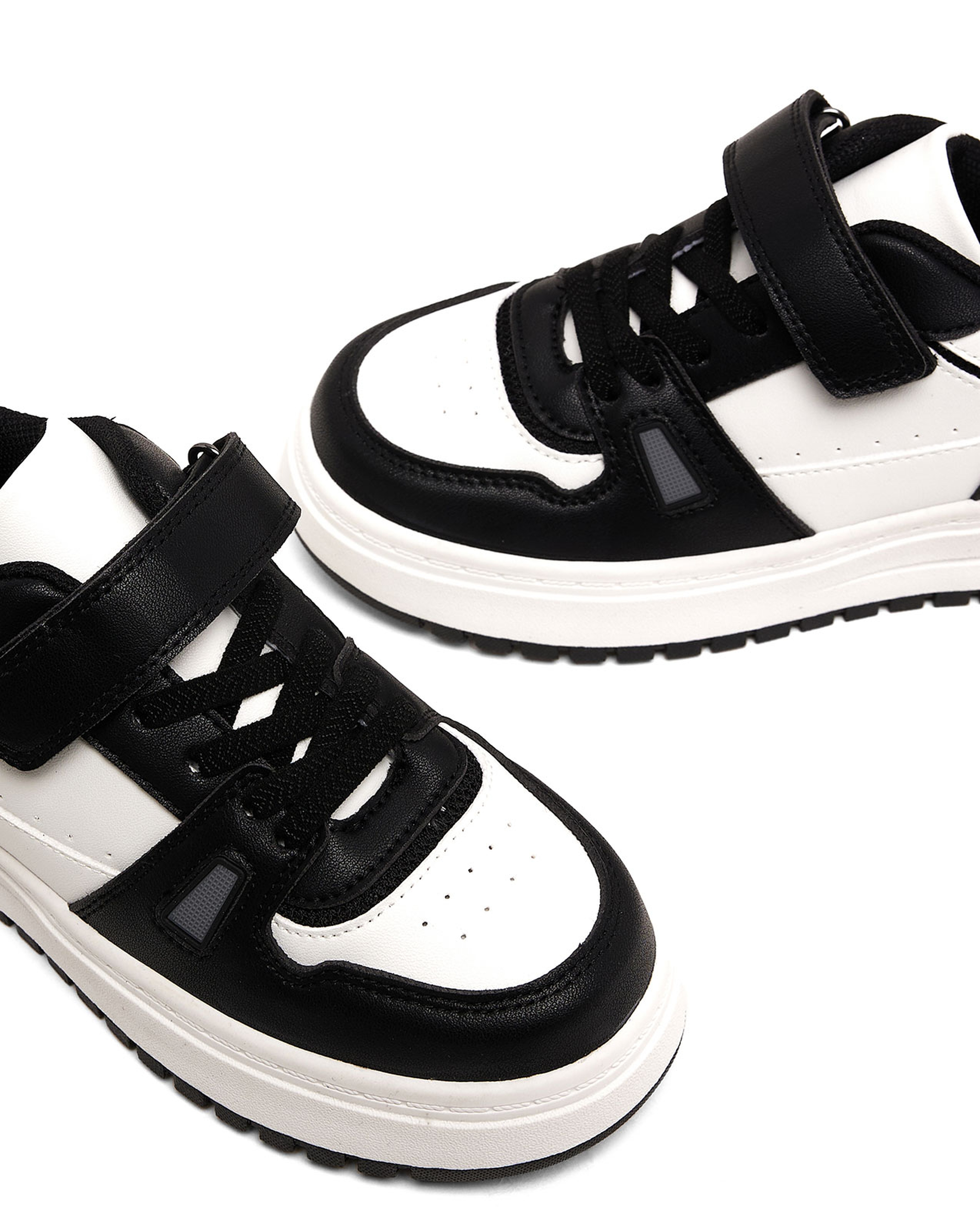 Color Block Velcro Closure Shoes