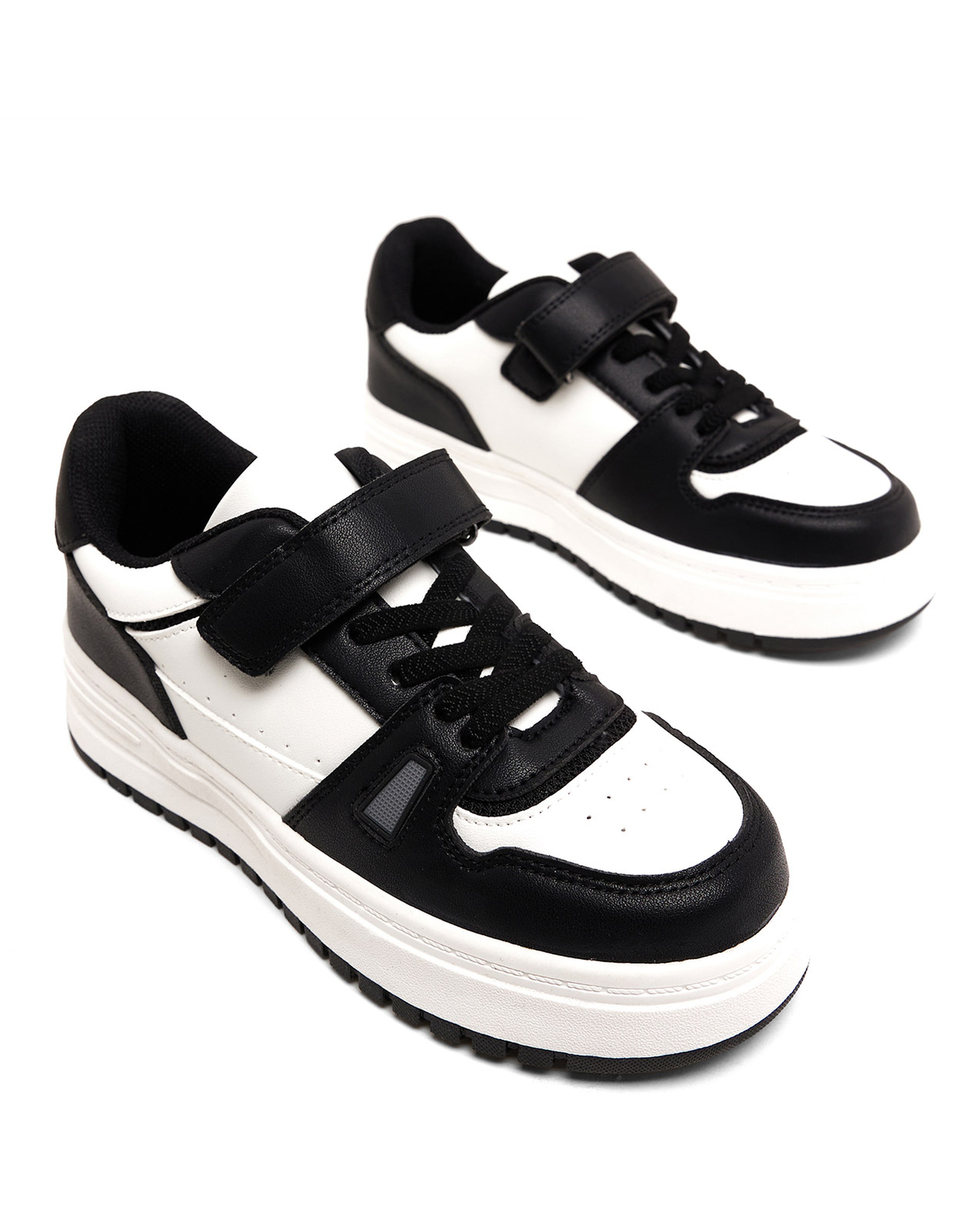Color Block Velcro Closure Shoes