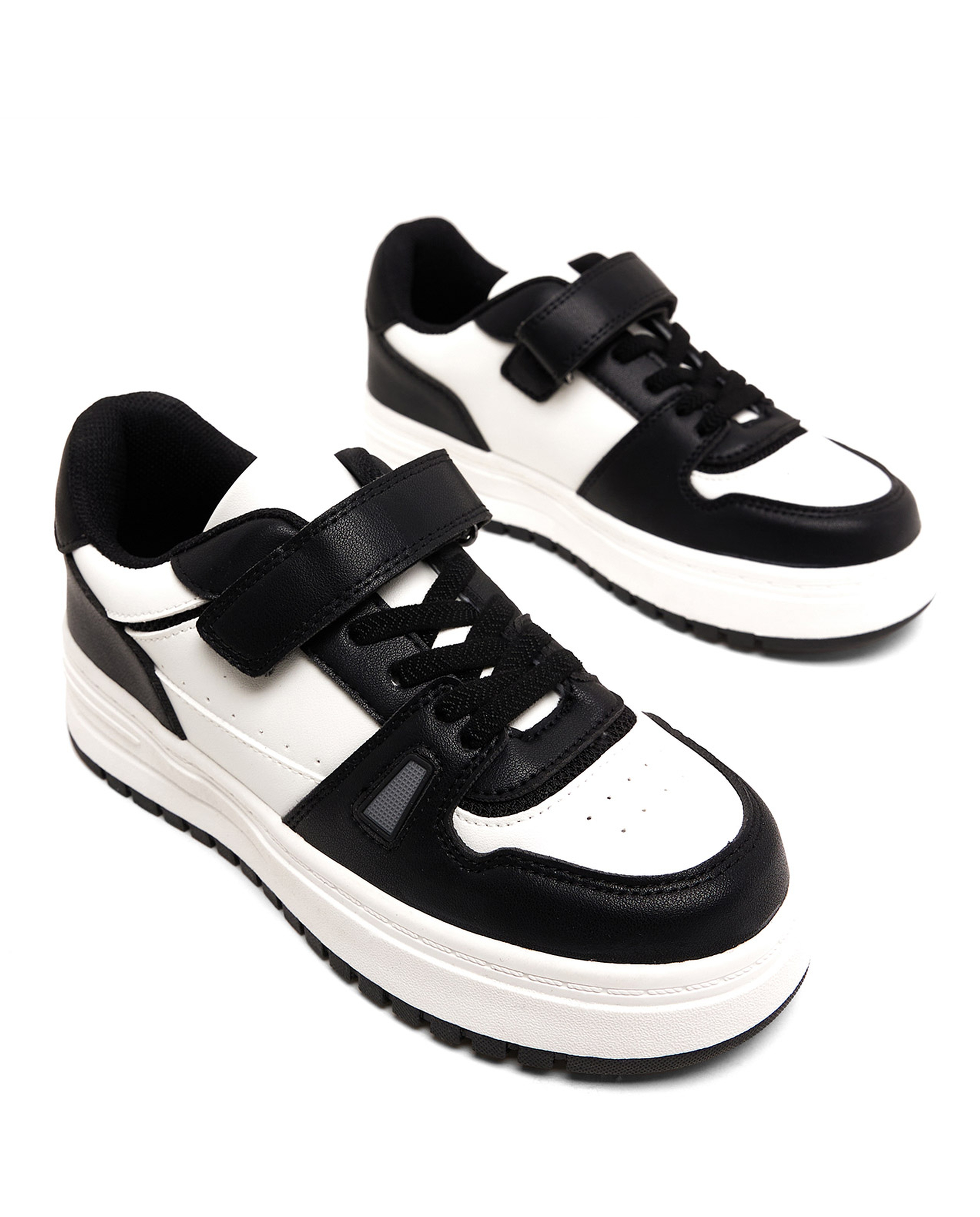 Color Block Velcro Closure Shoes