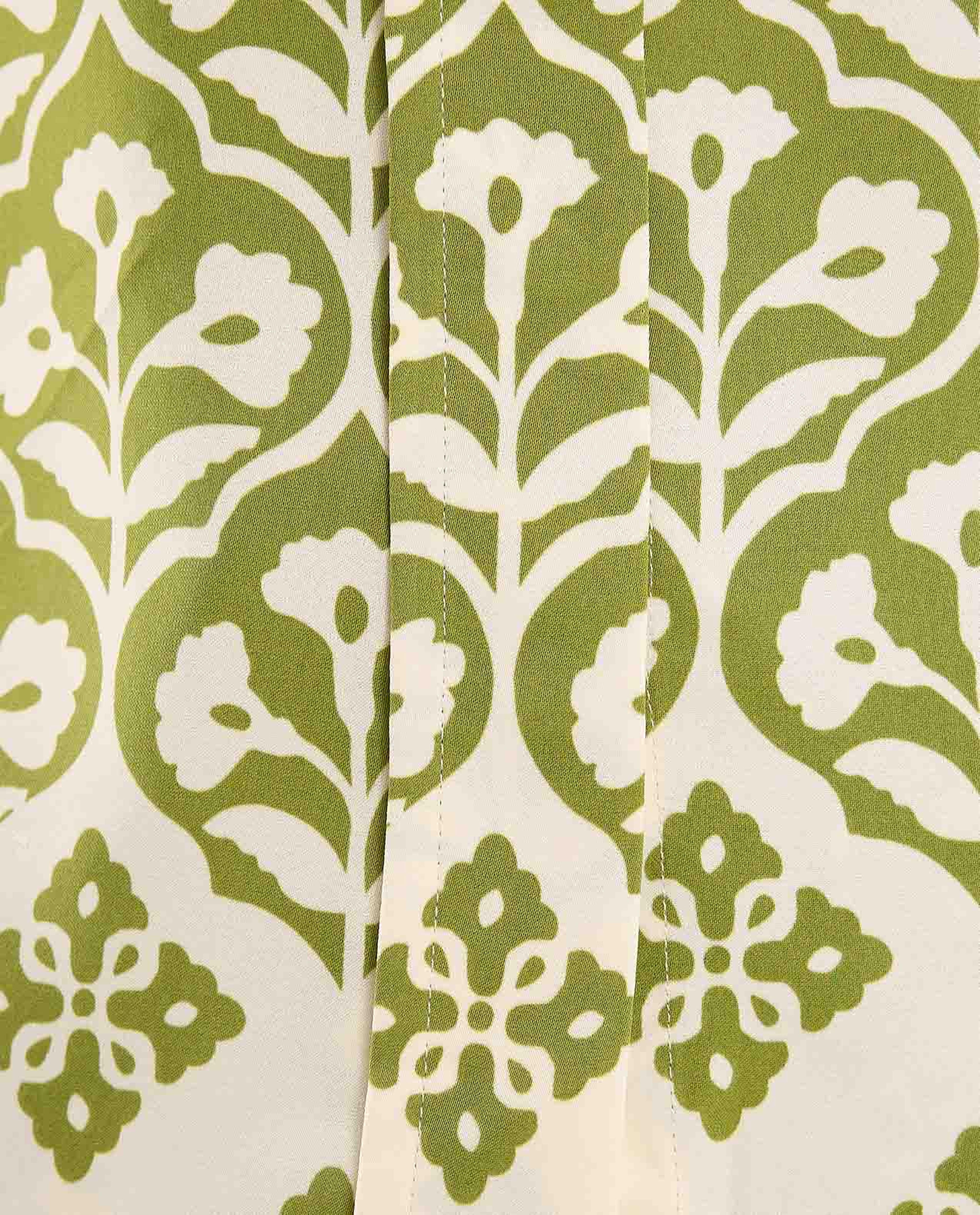 Patterned Shirt with Classic Collar and 3/4 Sleeves