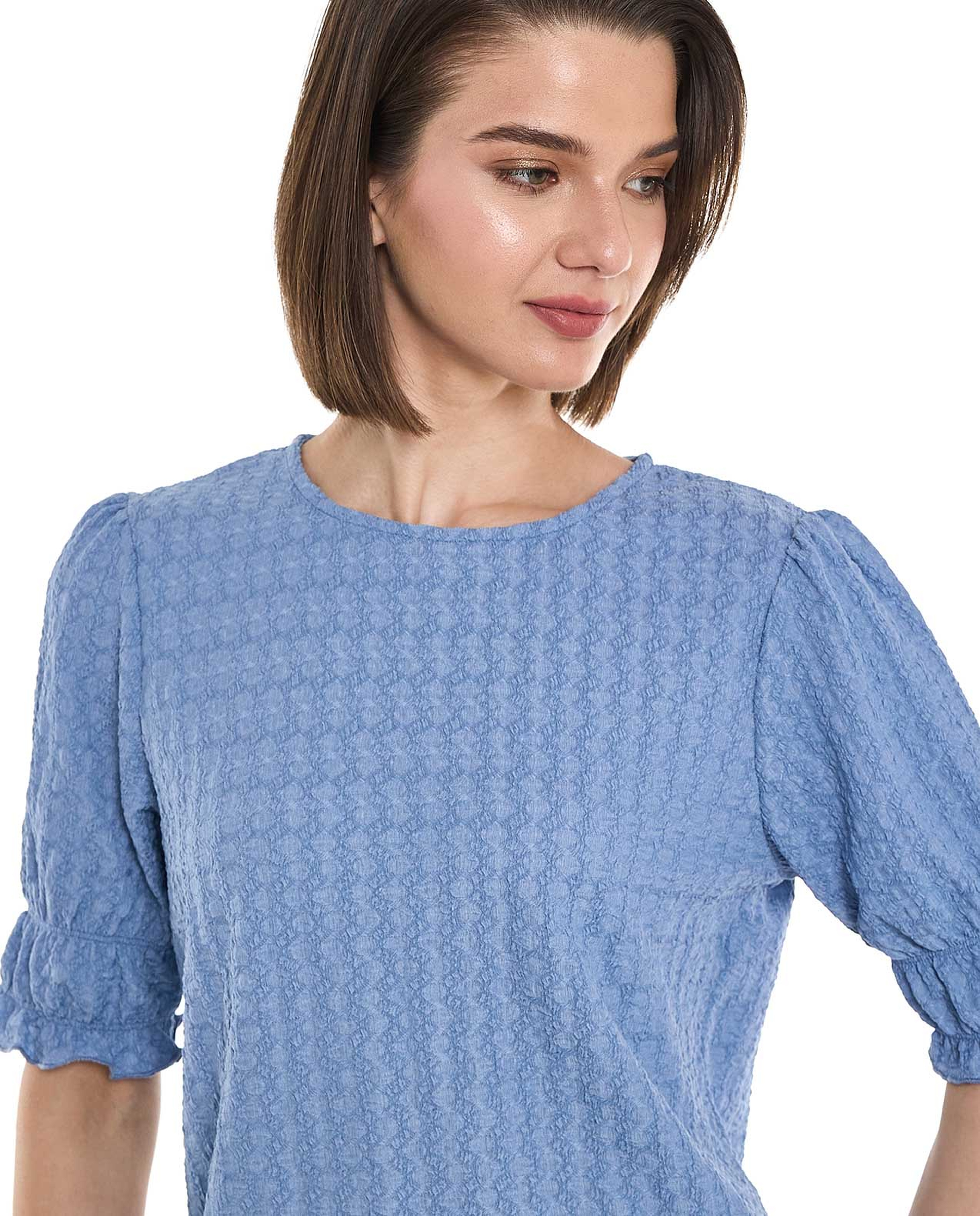 Textured Top with Crew Neck and Short Sleeves