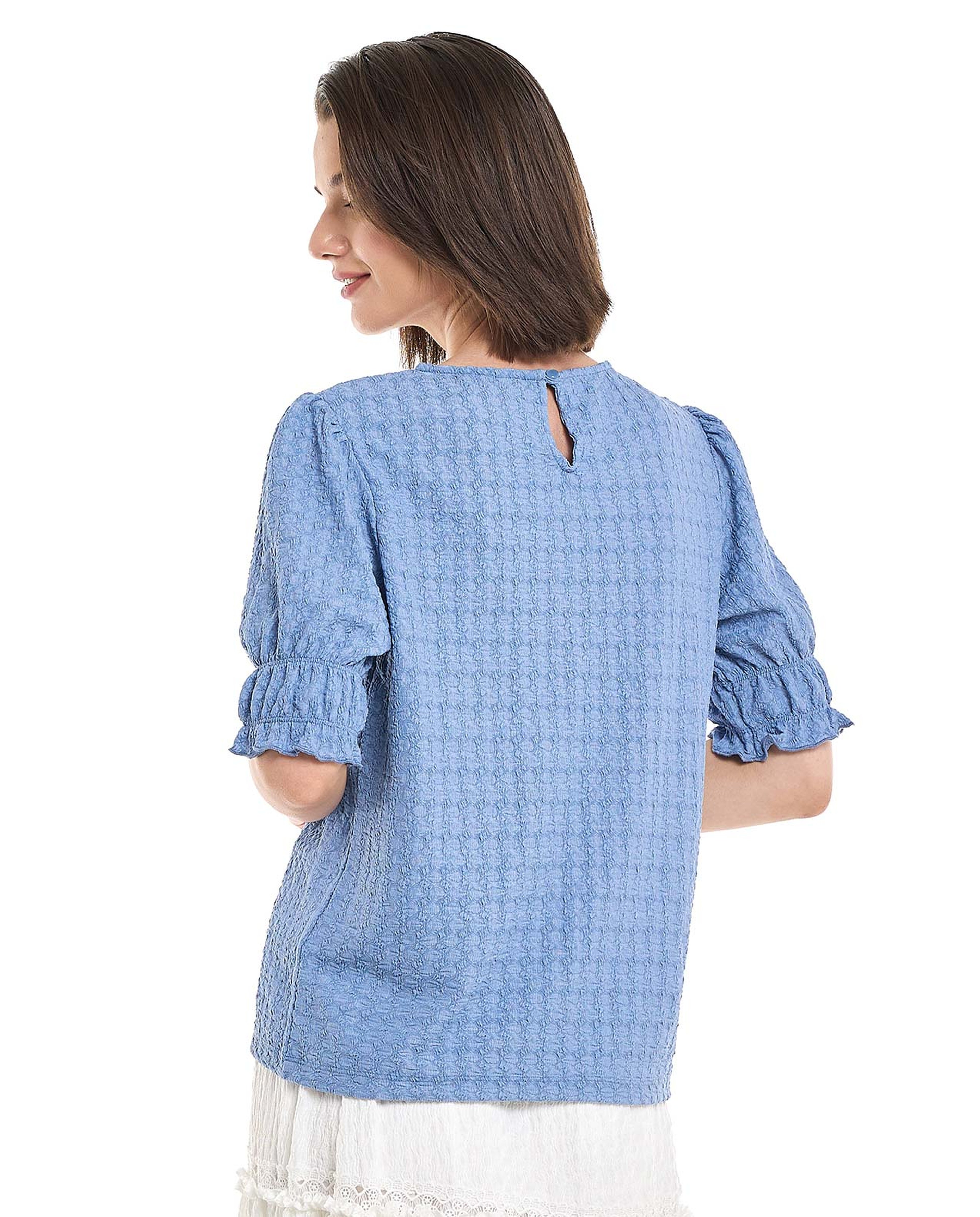 Textured Top with Crew Neck and Short Sleeves