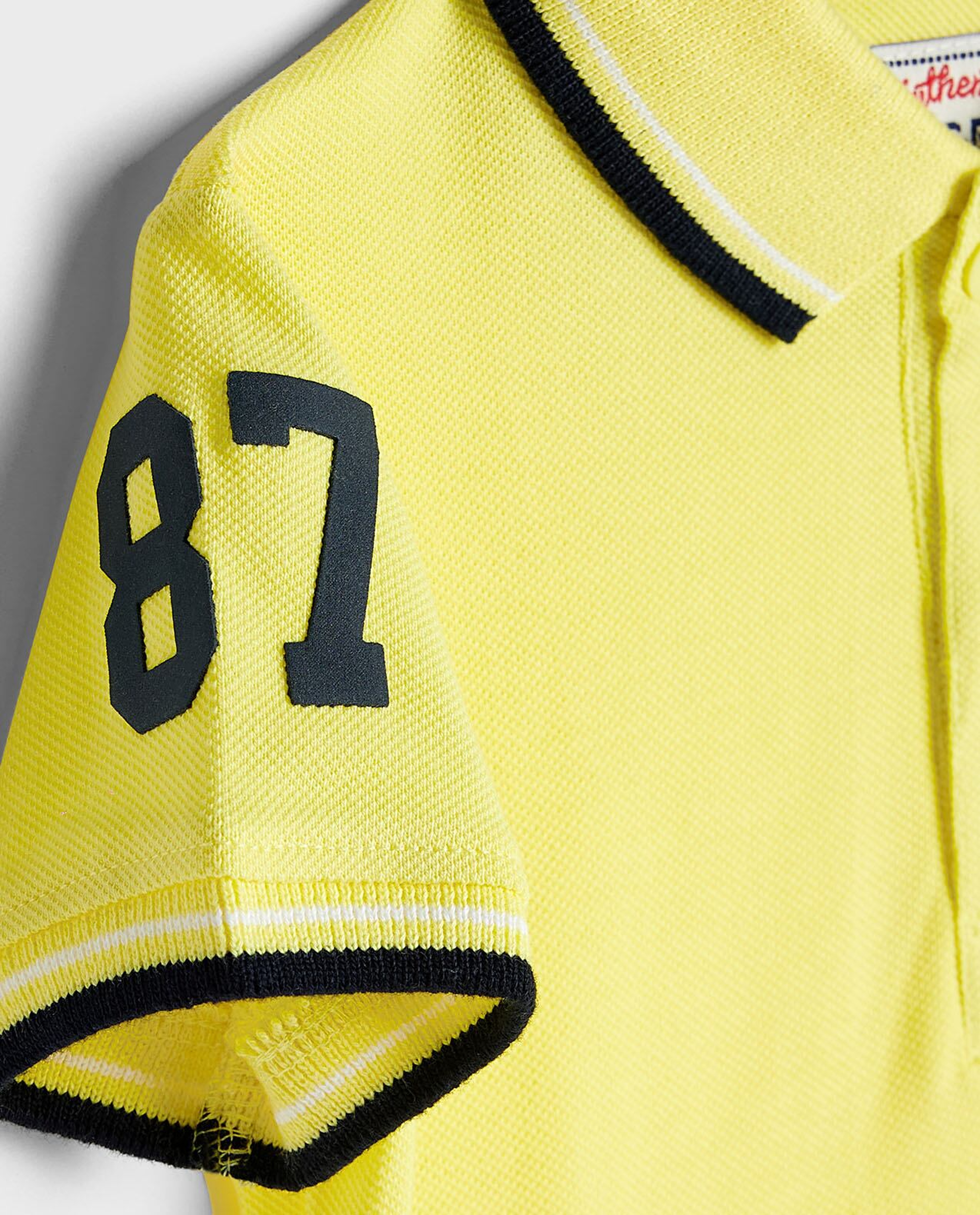 Contrast Trim Polo T-Shirt with Short Sleeves