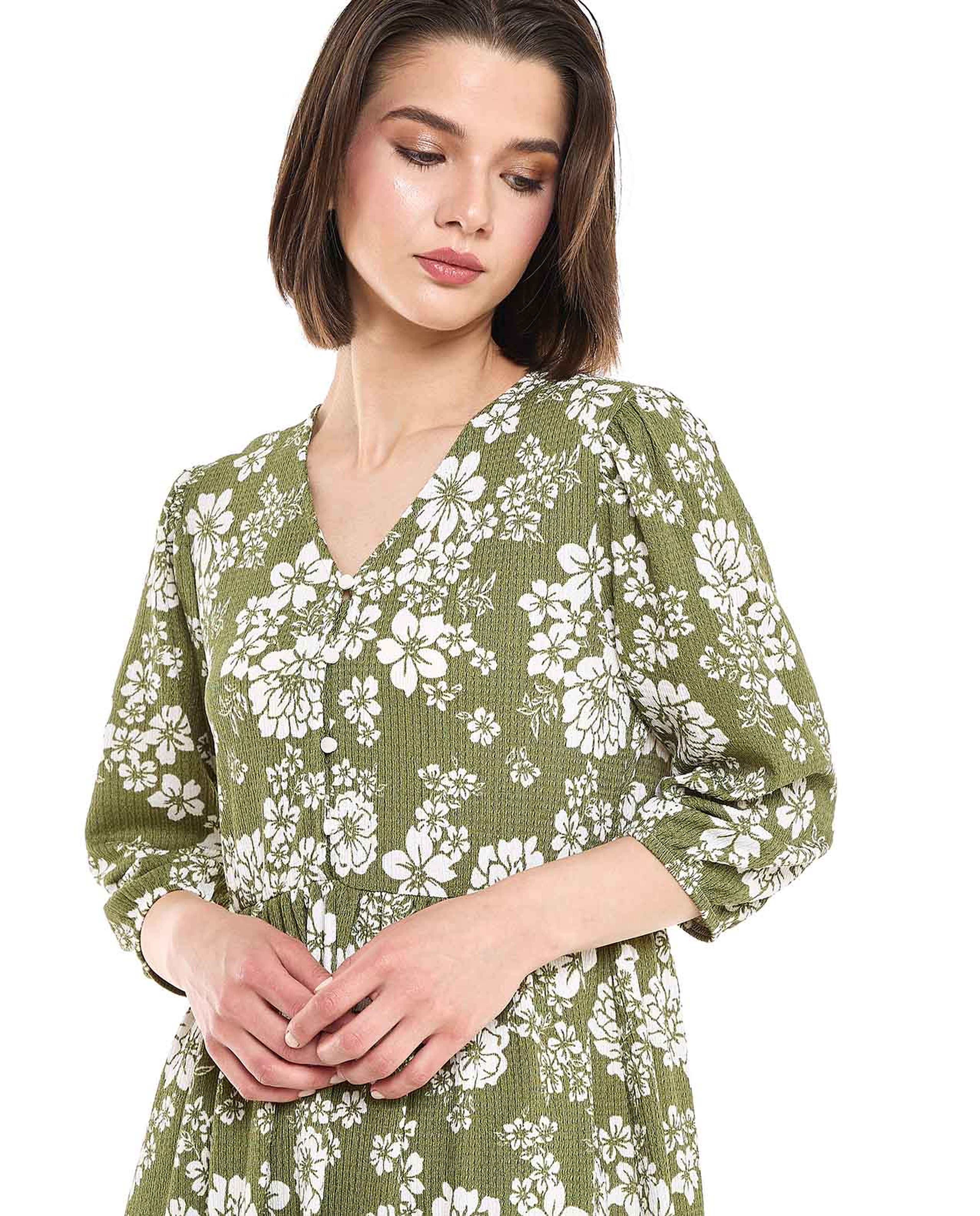 Floral Printed Midi Dress with V-Neck and 3/4 Sleeves