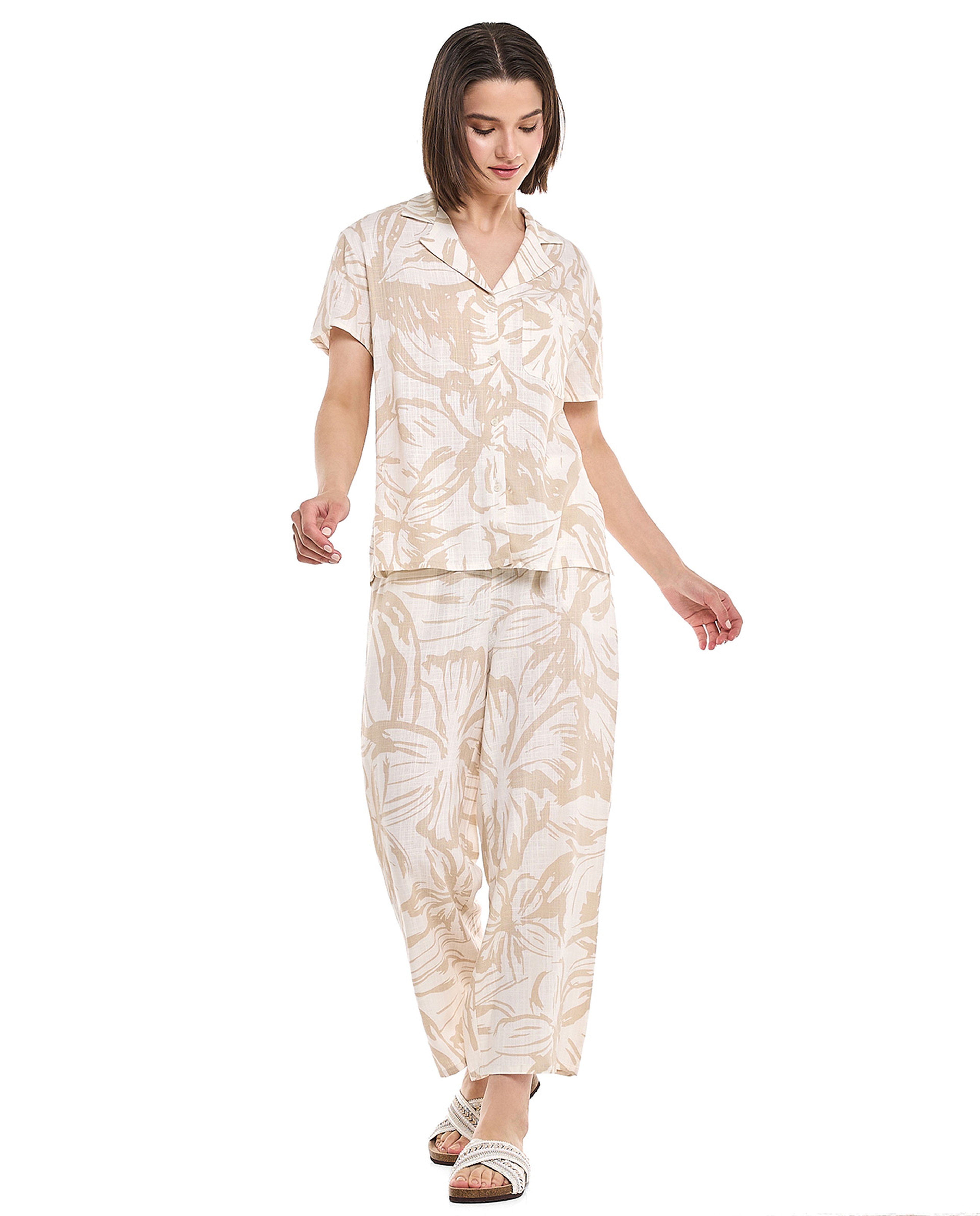 Patterned Shirt with Revere Collar and Short Sleeves