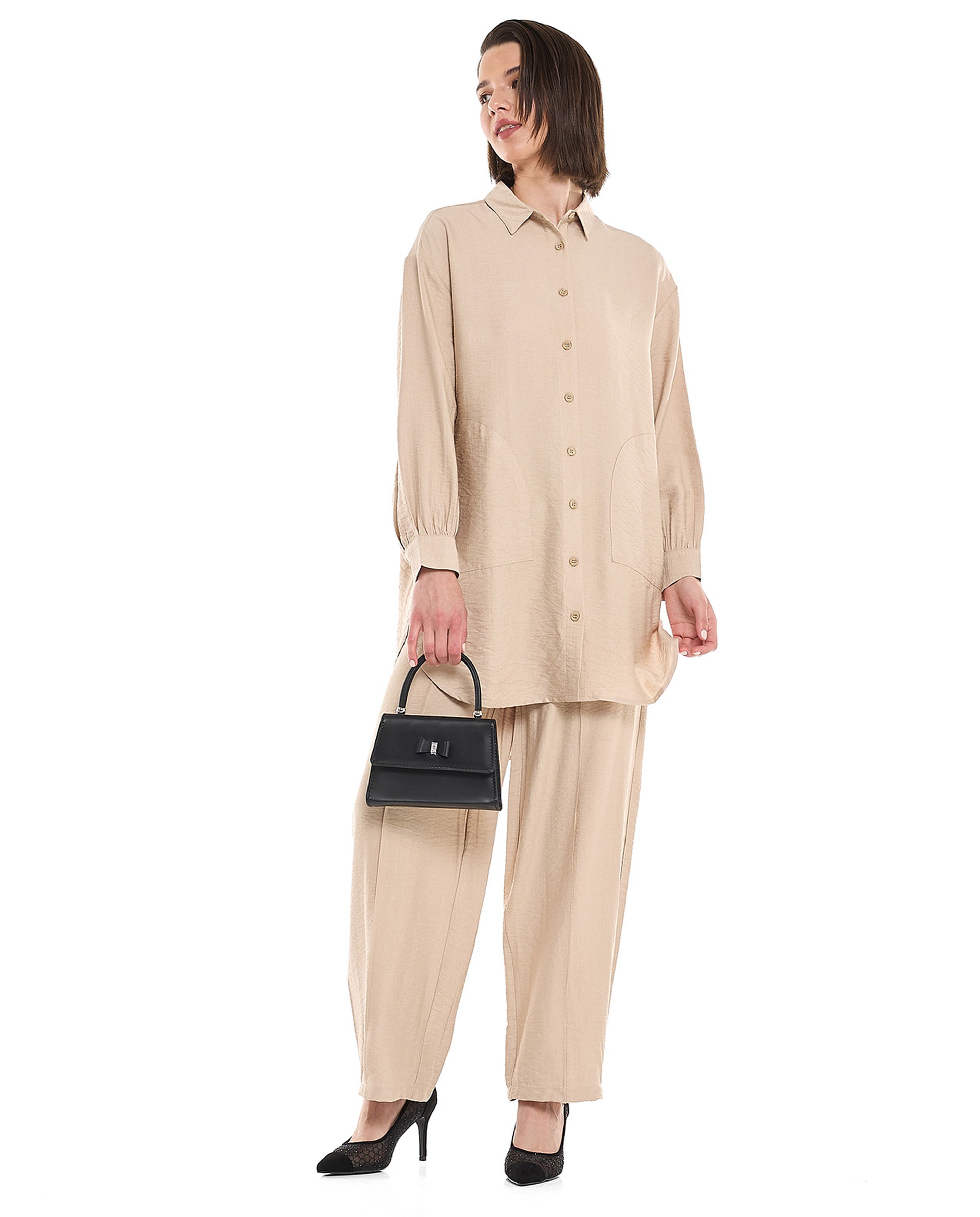 Crinkled Tunic with Classic Collar and Long Sleeves