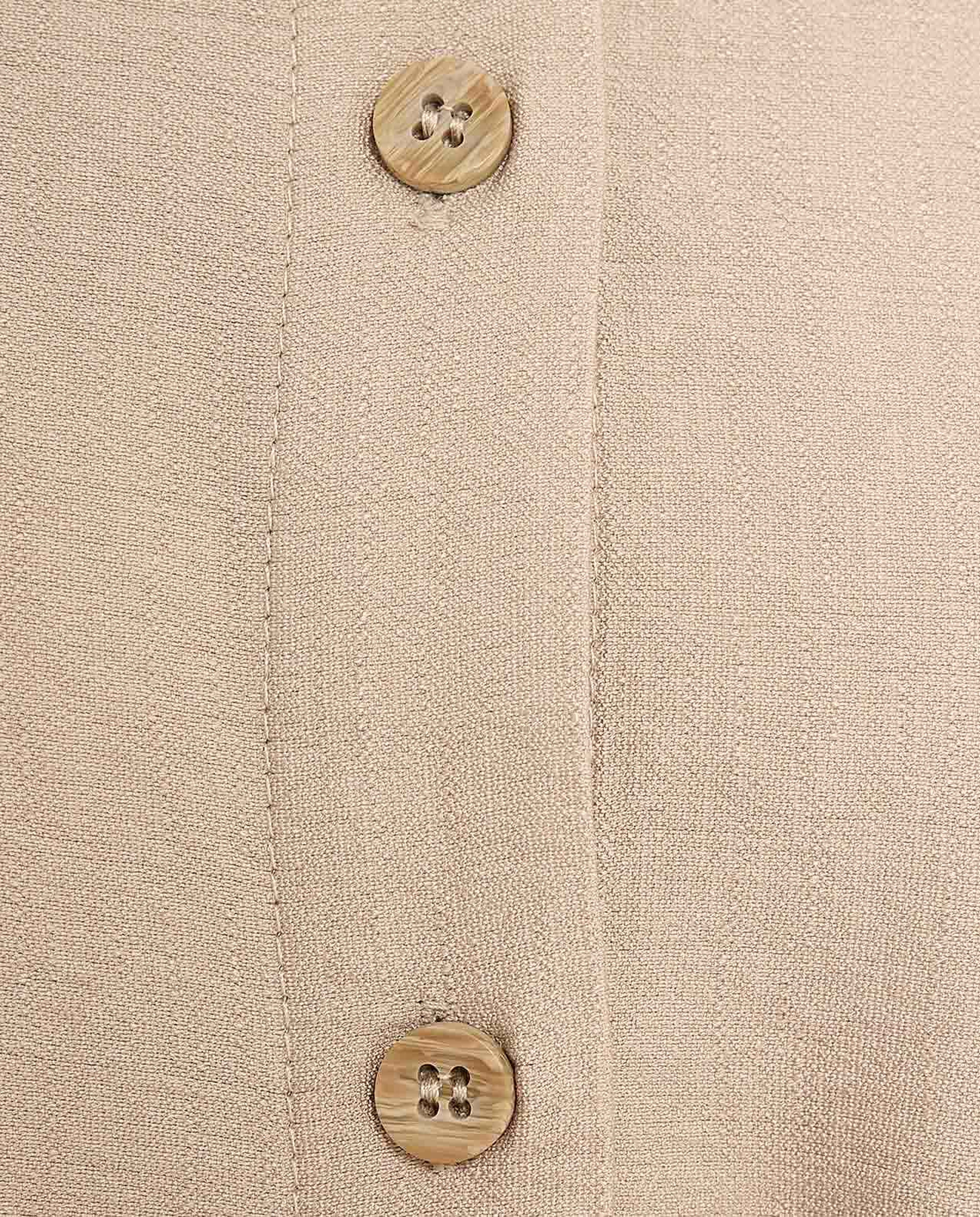 Crinkled Tunic with Classic Collar and Long Sleeves