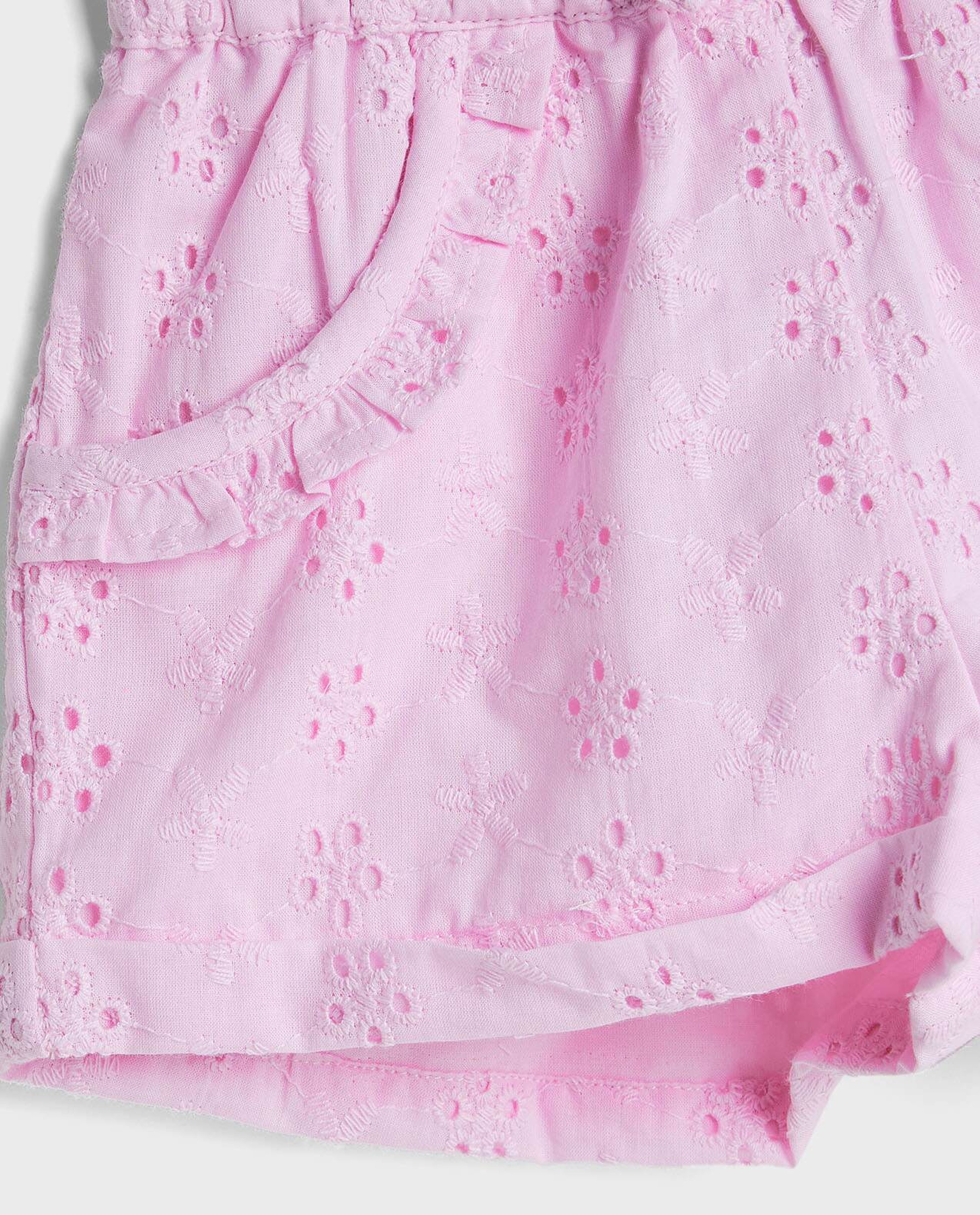 Schiffli Shorts with Paperbag Waist