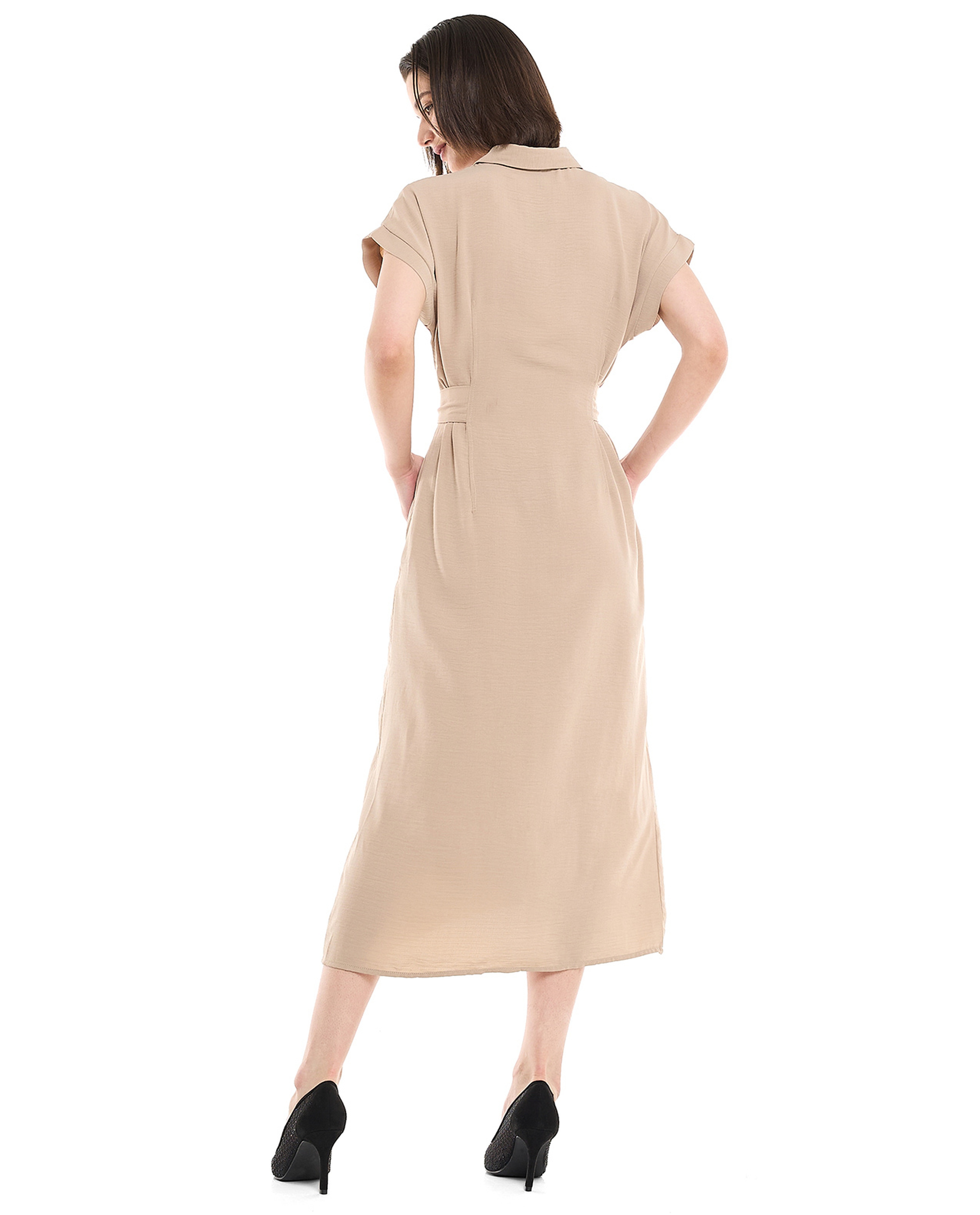 Belted Shirt Dress with Classic Collar and Short Sleeves