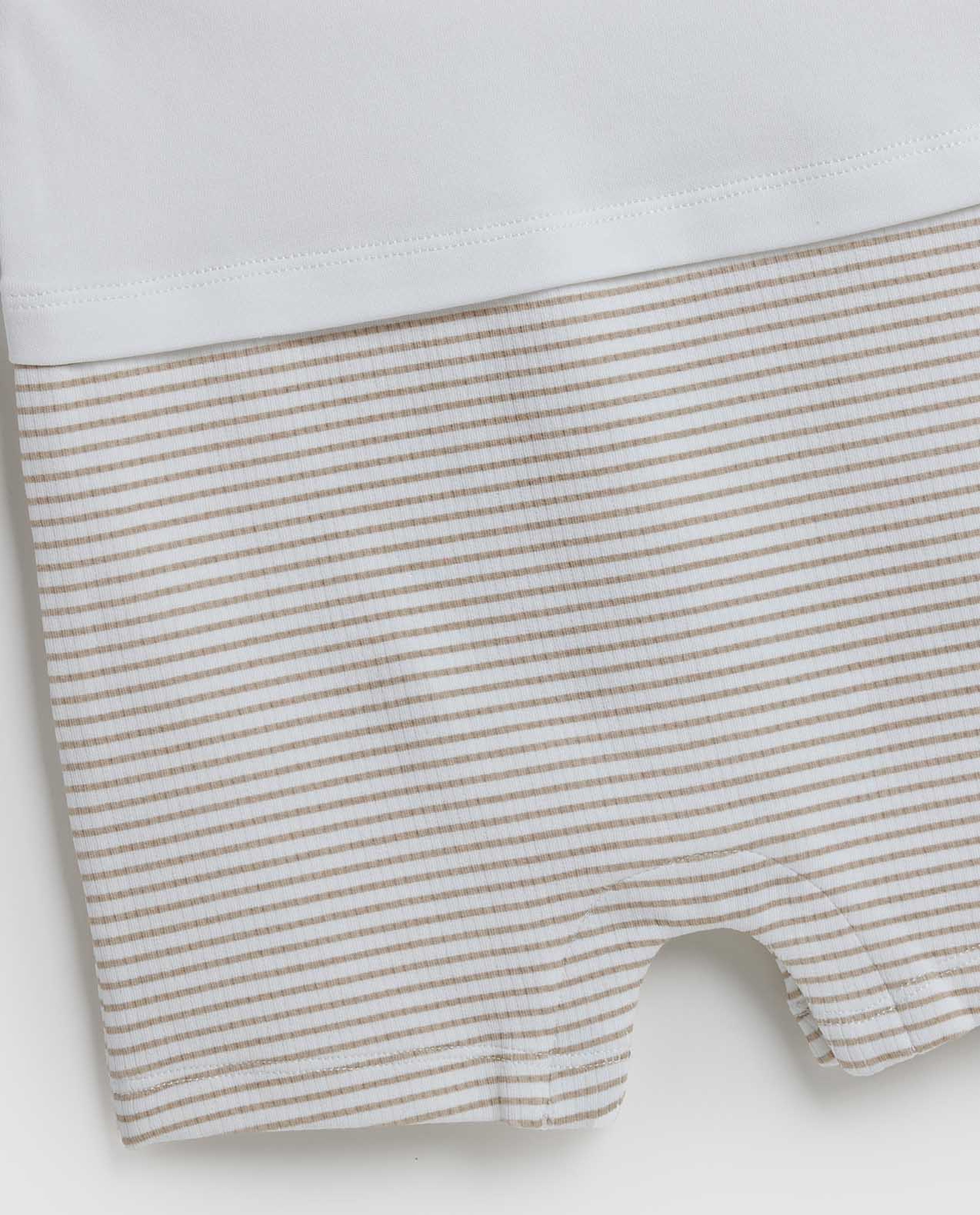 Embroidered Collared Romper with Short Sleeves