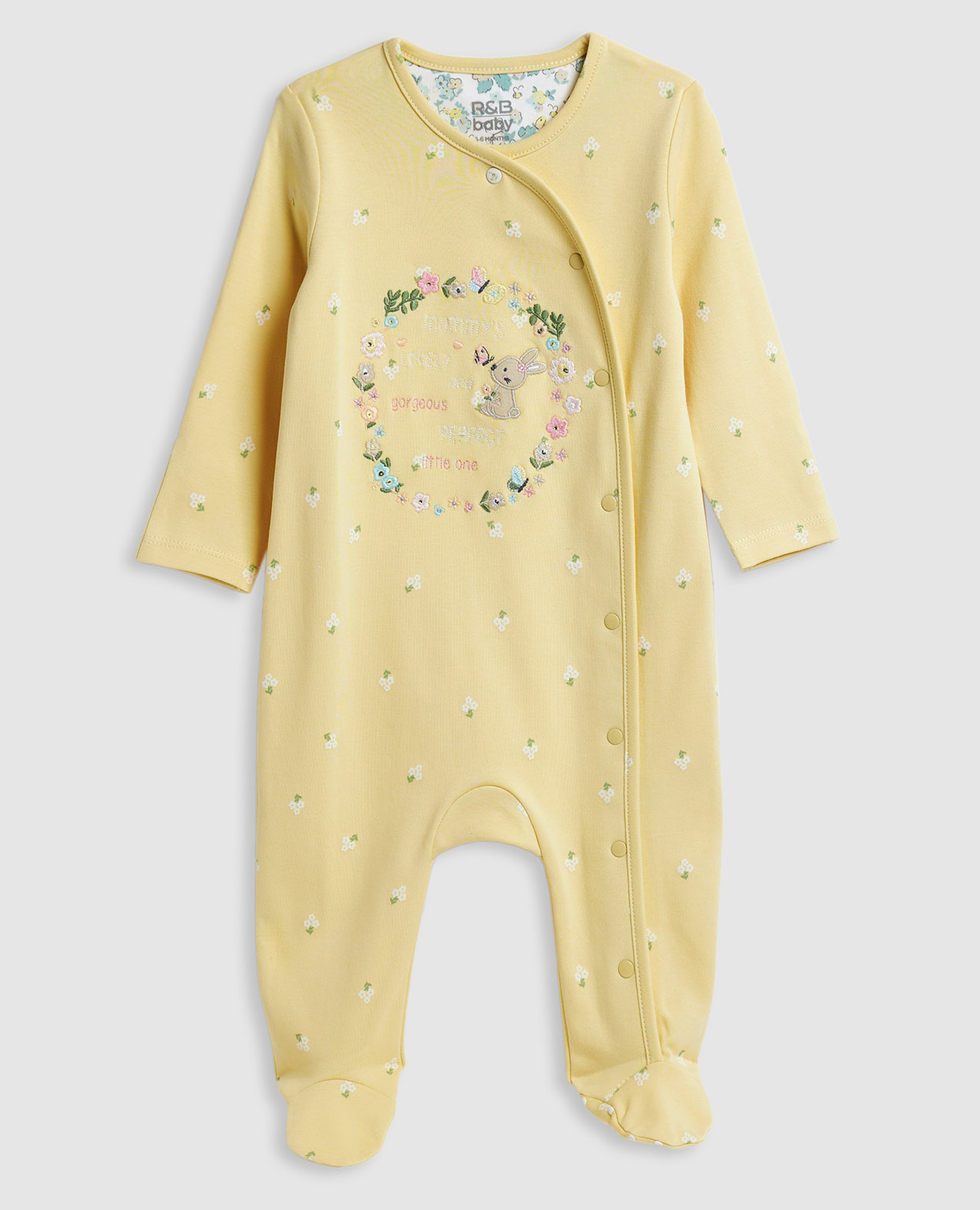 طقم بدلة نوم مطرز مغلق القدمين بياقة مستديرة وأكمام طويلة