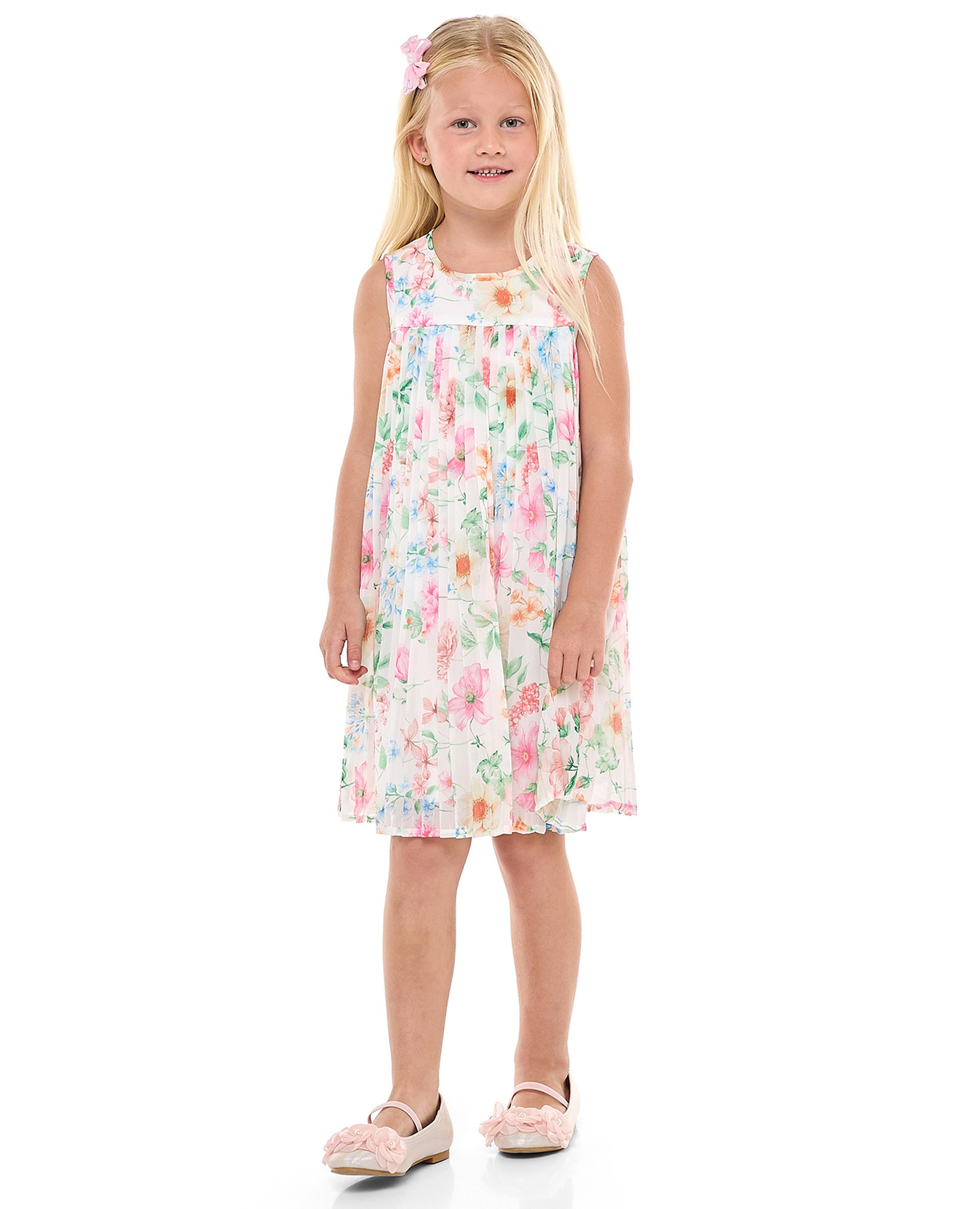 فستان بدون أكمام بطبعة ورود بياقة مستديرة