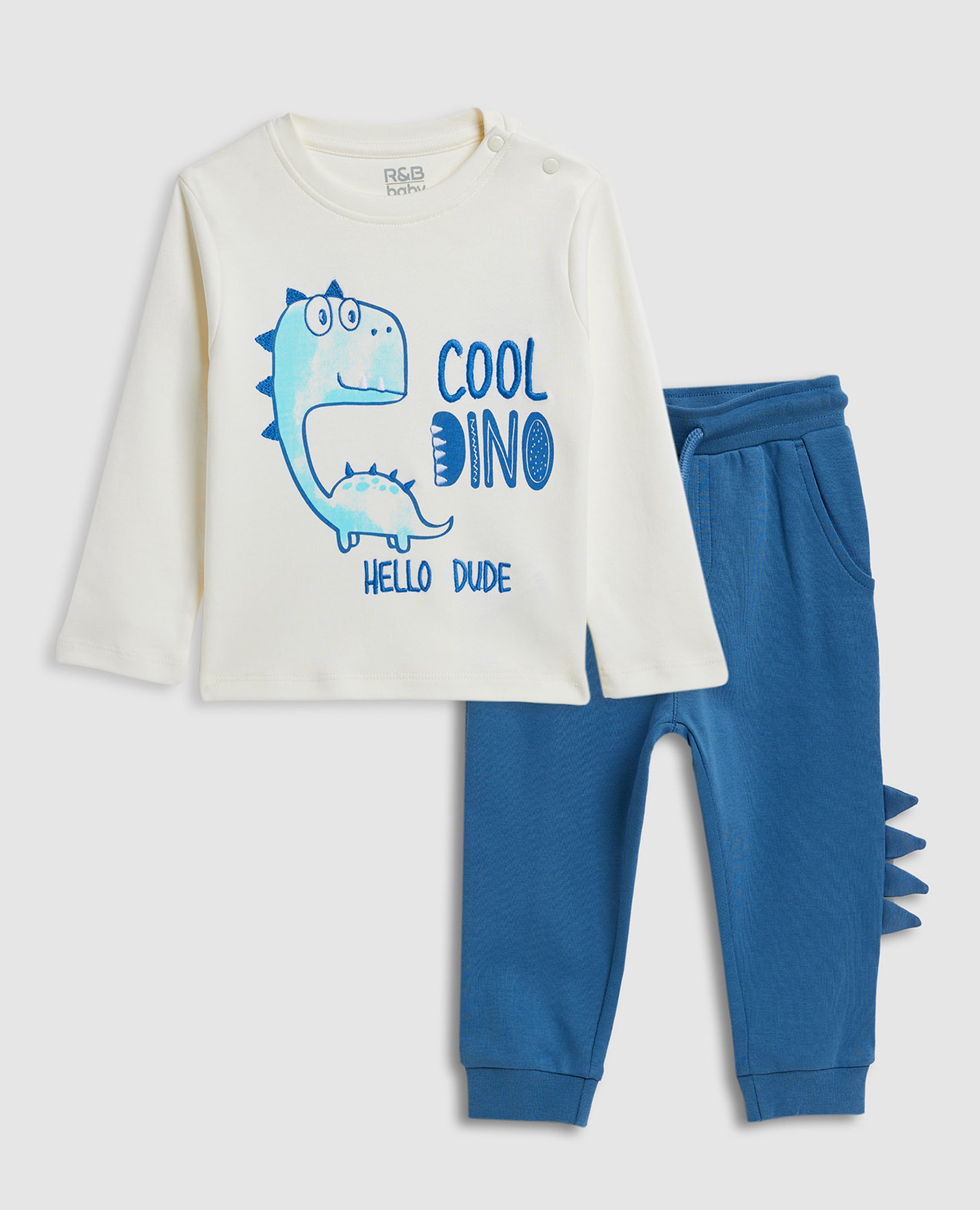 طقم تيشيرت مطرز و جوغر