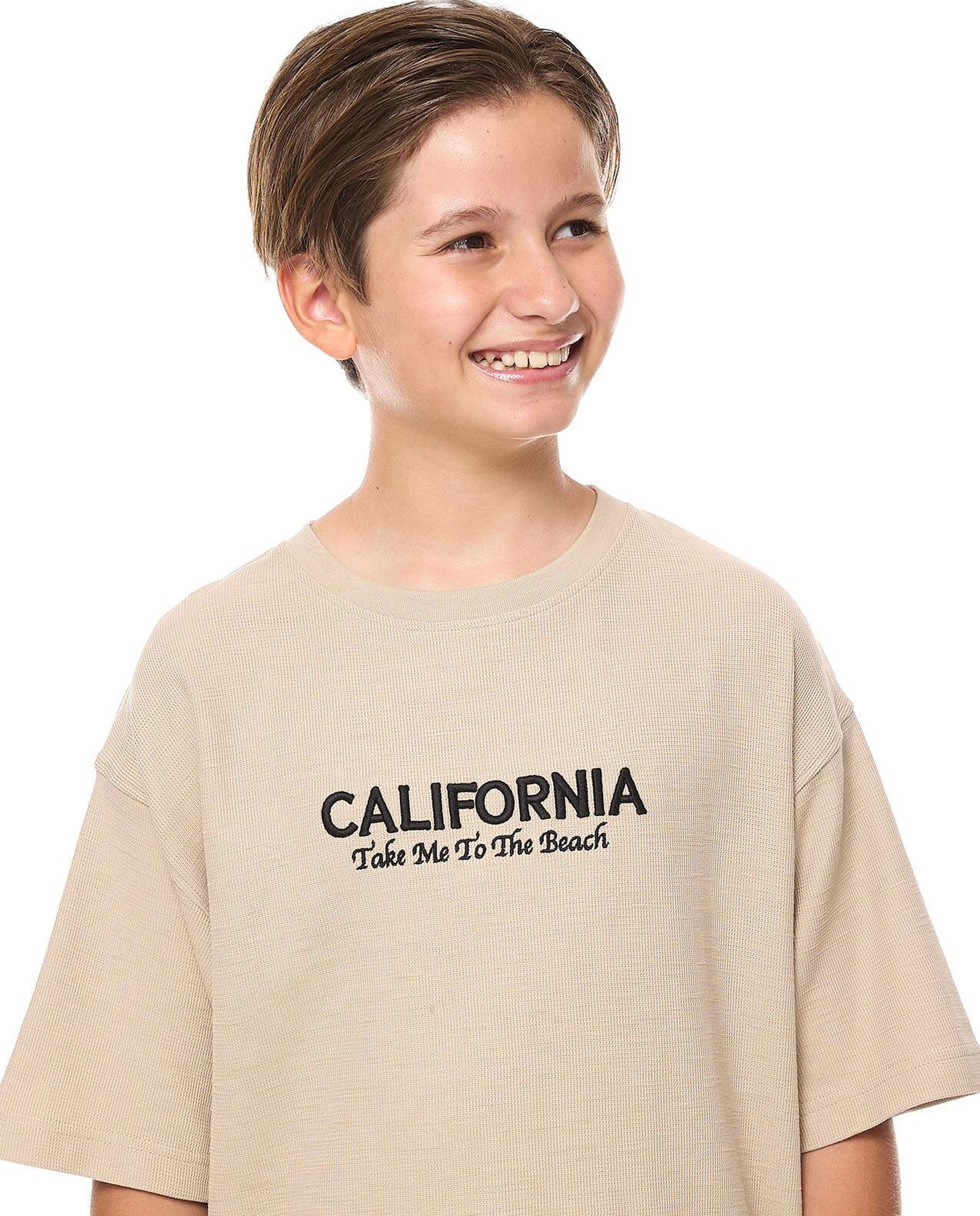 Embroidered Oversized T-Shirt with Crew Neck and Short Sleeves