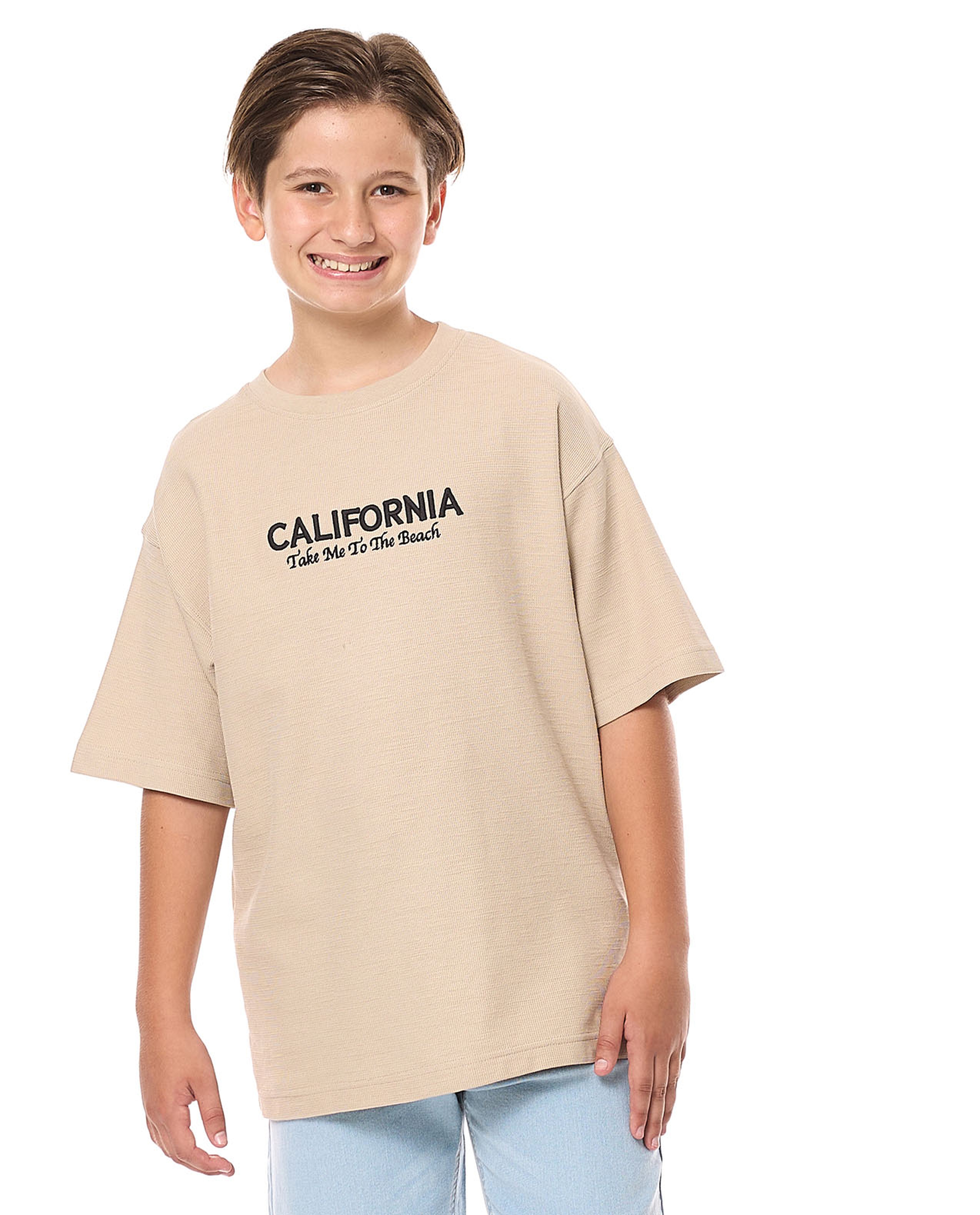 Embroidered Oversized T-Shirt with Crew Neck and Short Sleeves