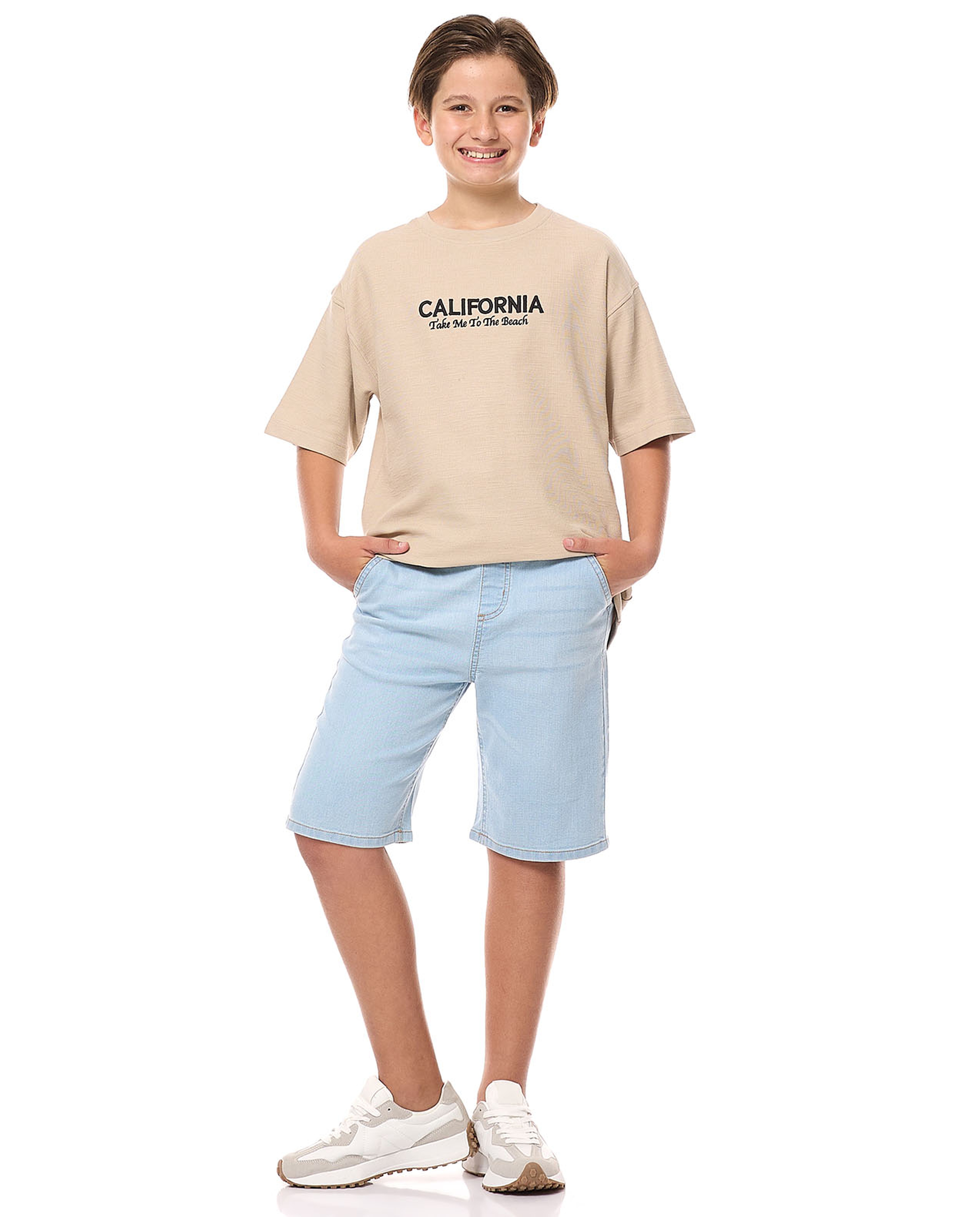 Embroidered Oversized T-Shirt with Crew Neck and Short Sleeves