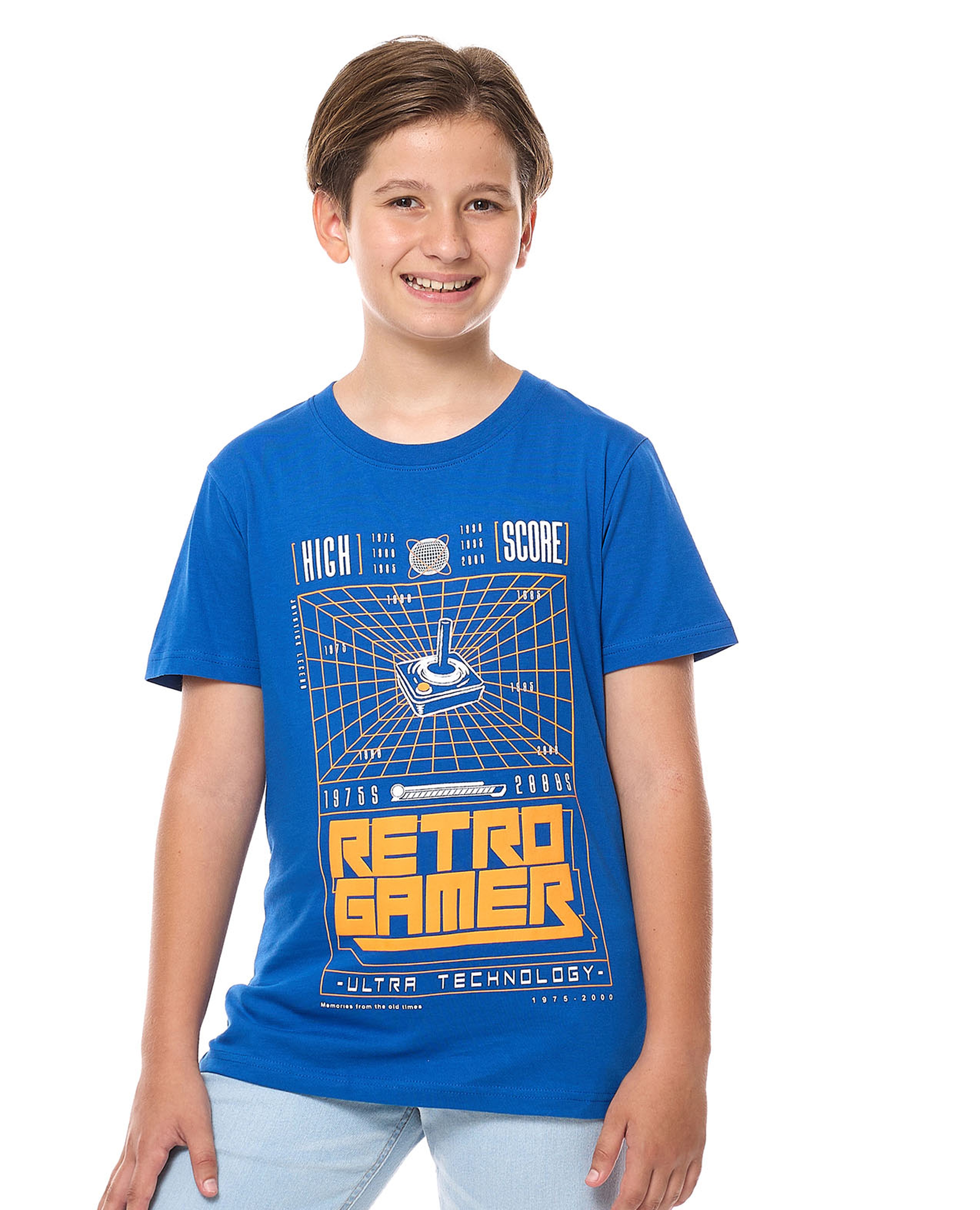 تيشيرت بطبعة بياقة مستديرة وأكمام قصيرة