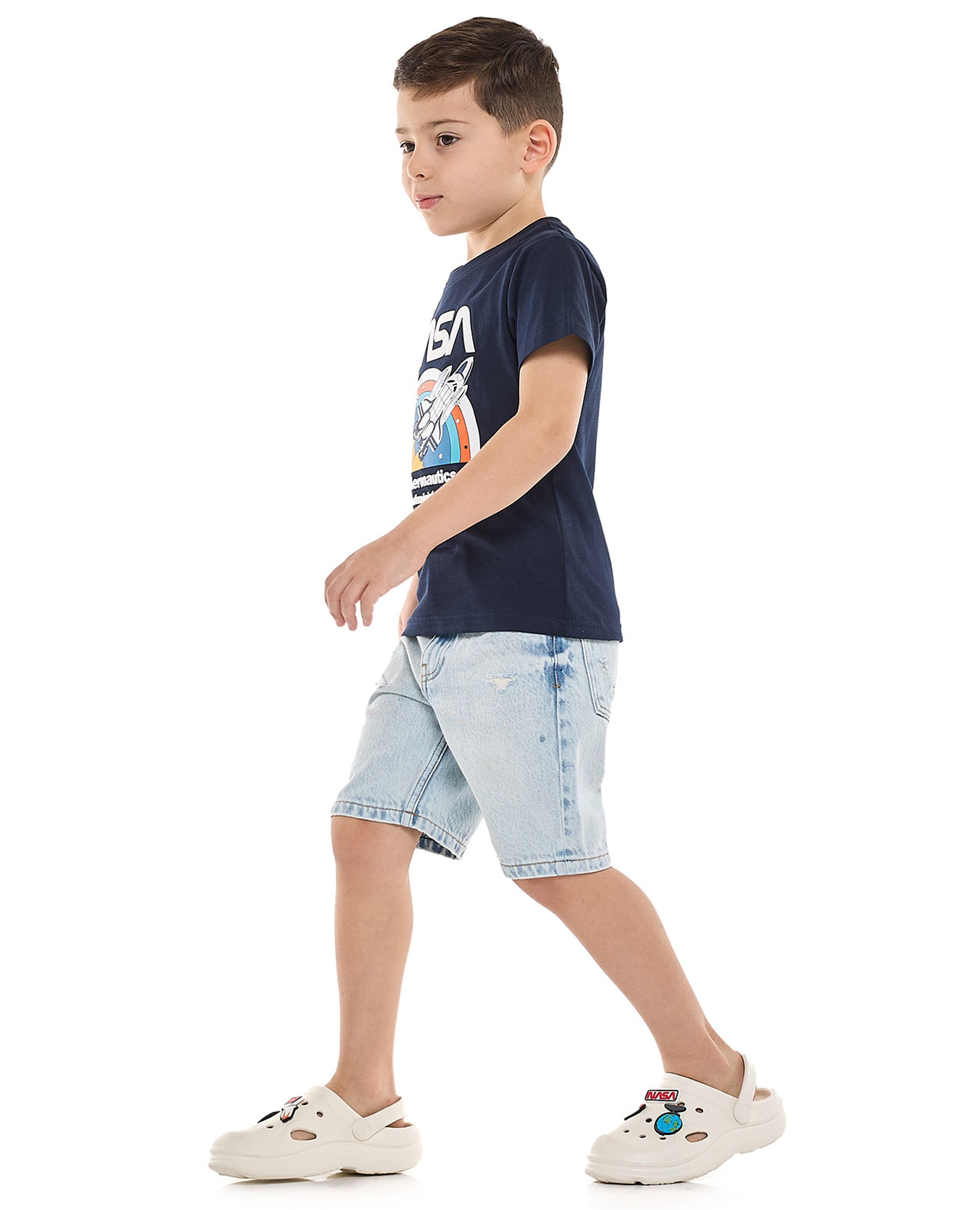 شورت جينز ممزق بزر