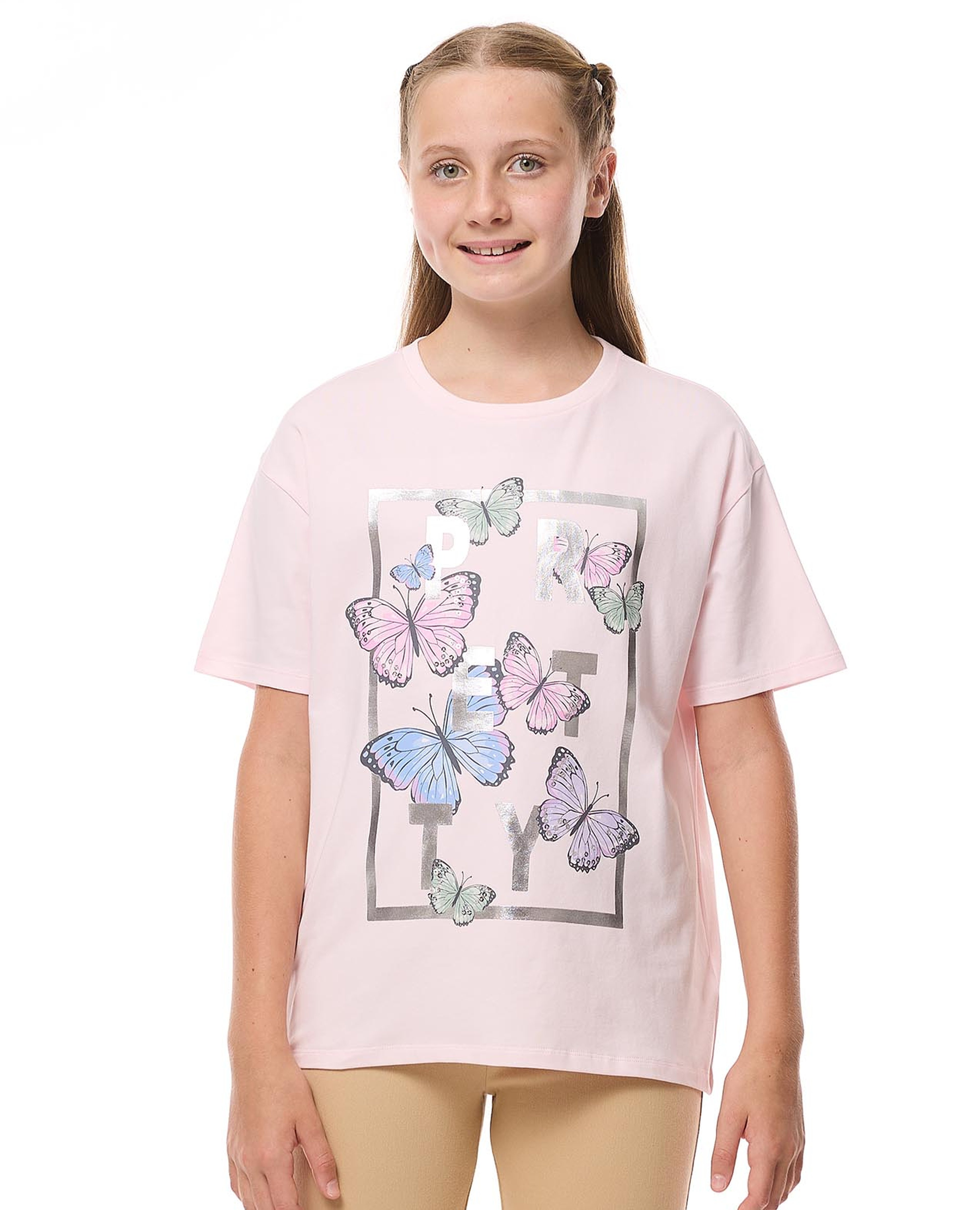 تيشيرت بطبعة بياقة دائرية وأكمام قصيرة