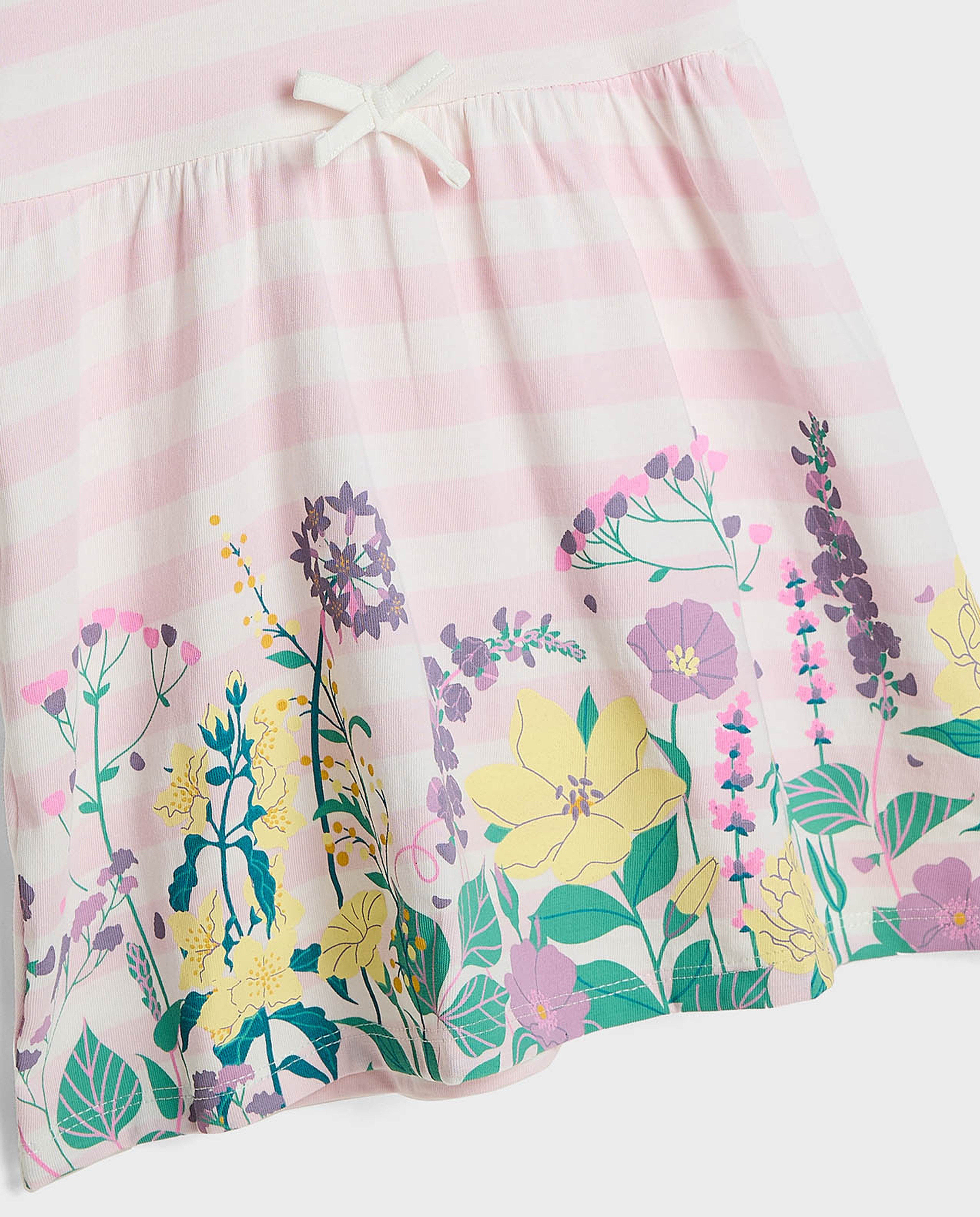 Floral Printed Sleeveless Dress with Round Neck