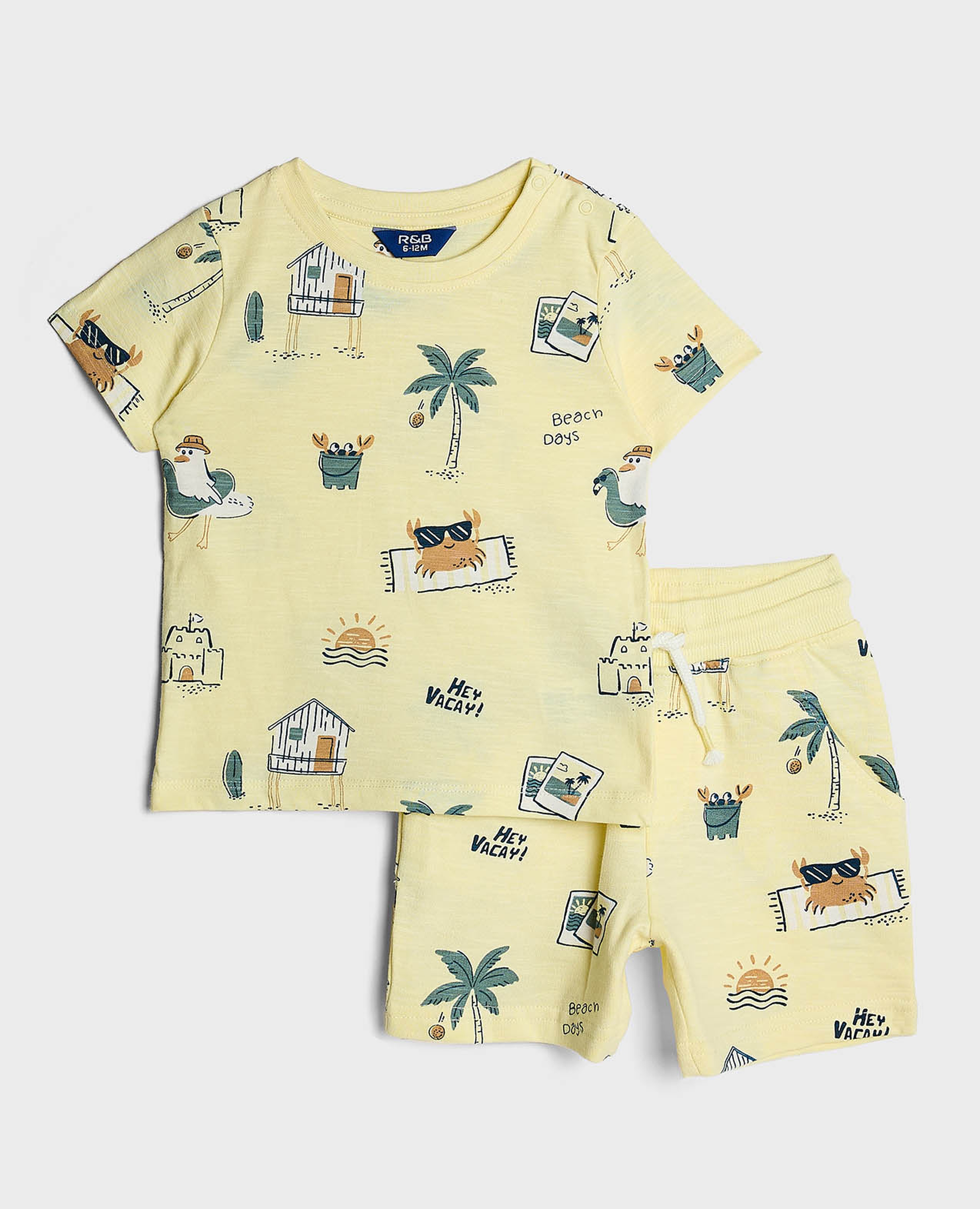 طقم تيشيرت بطبعة وشورت