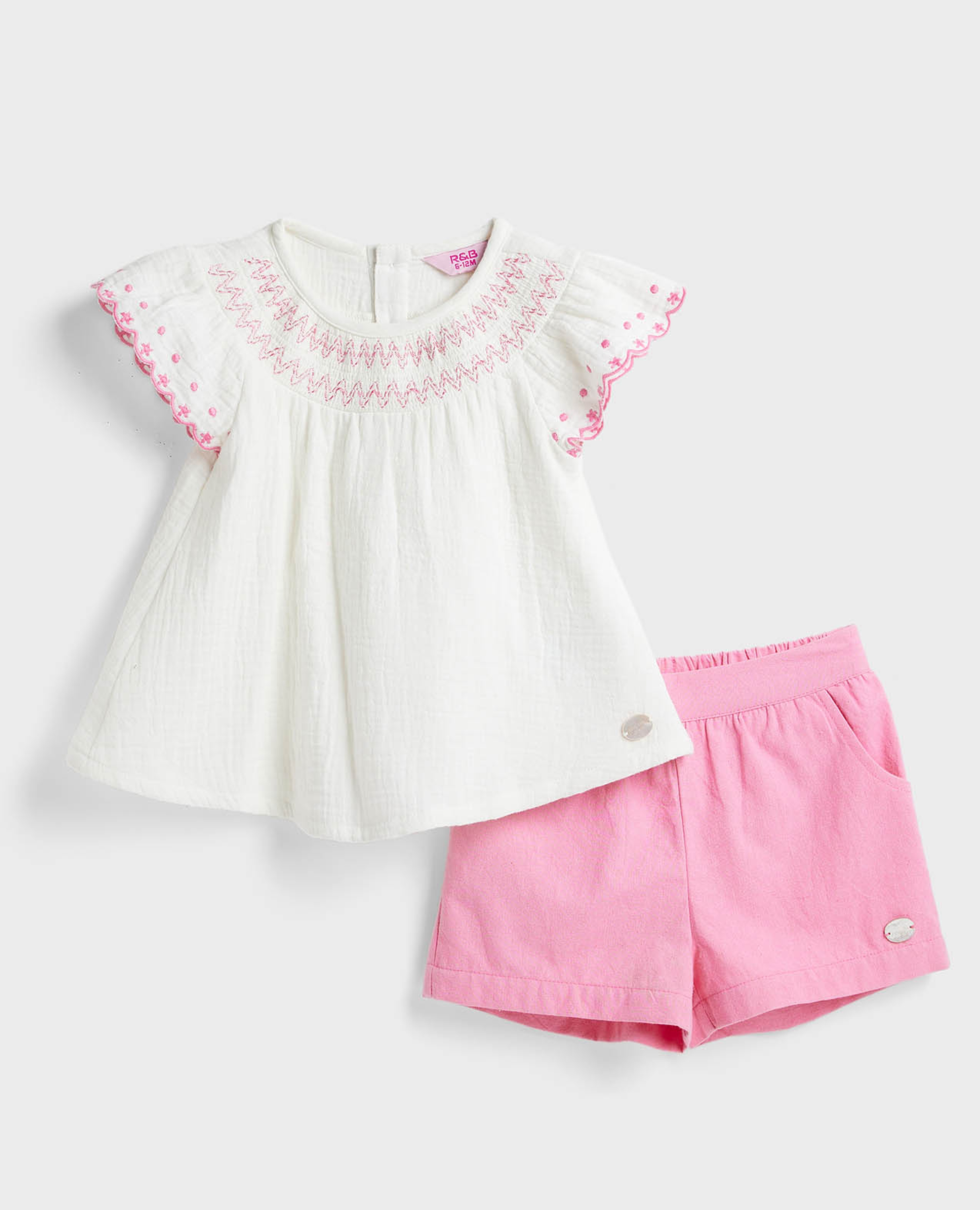 طقم توب مطرز وشورت