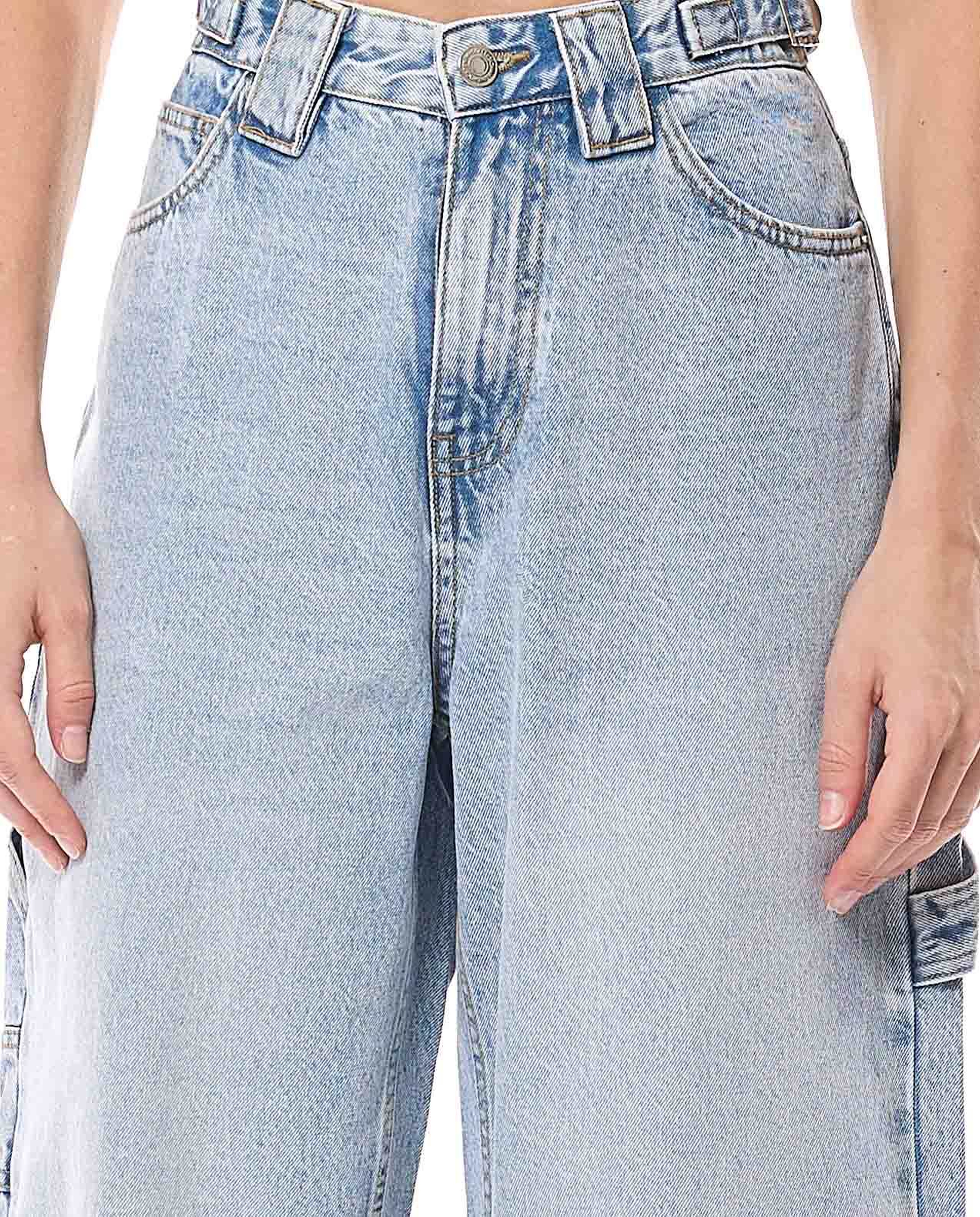 Faded Barrel Fit Jeans with Button Closure