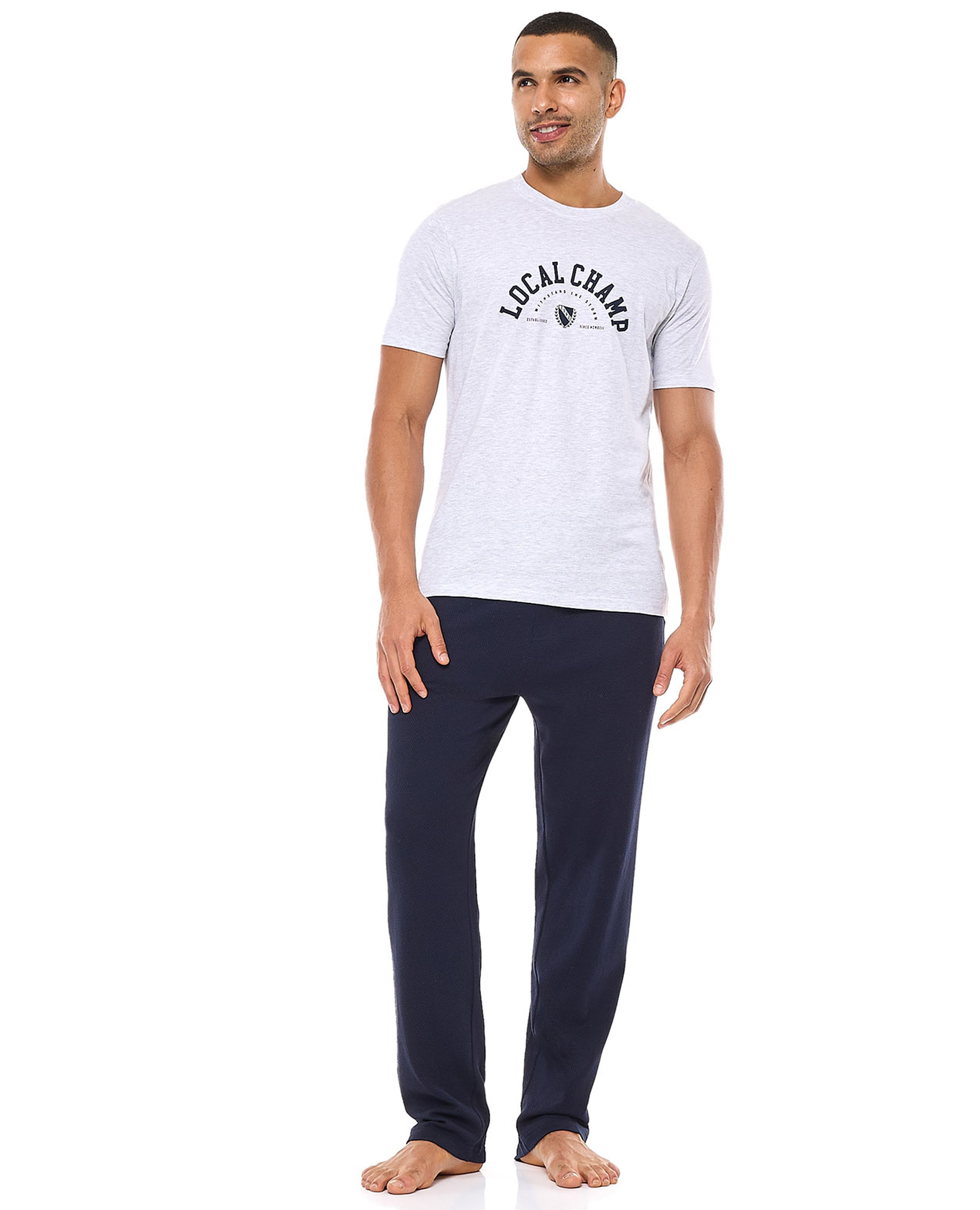 بنطال برباط على الخصر