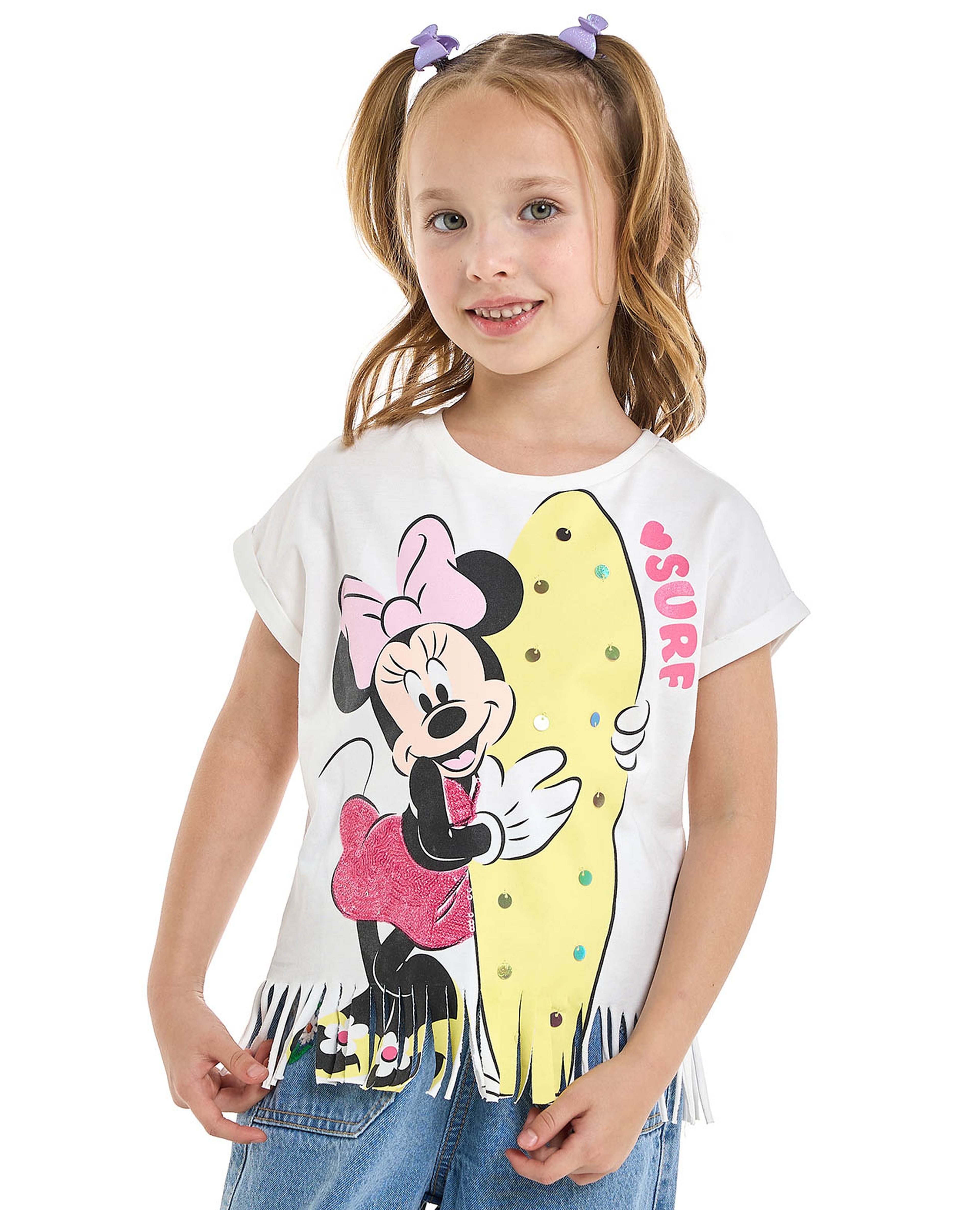 تيشيرت برقبة مستديرة وأكمام قصيرة