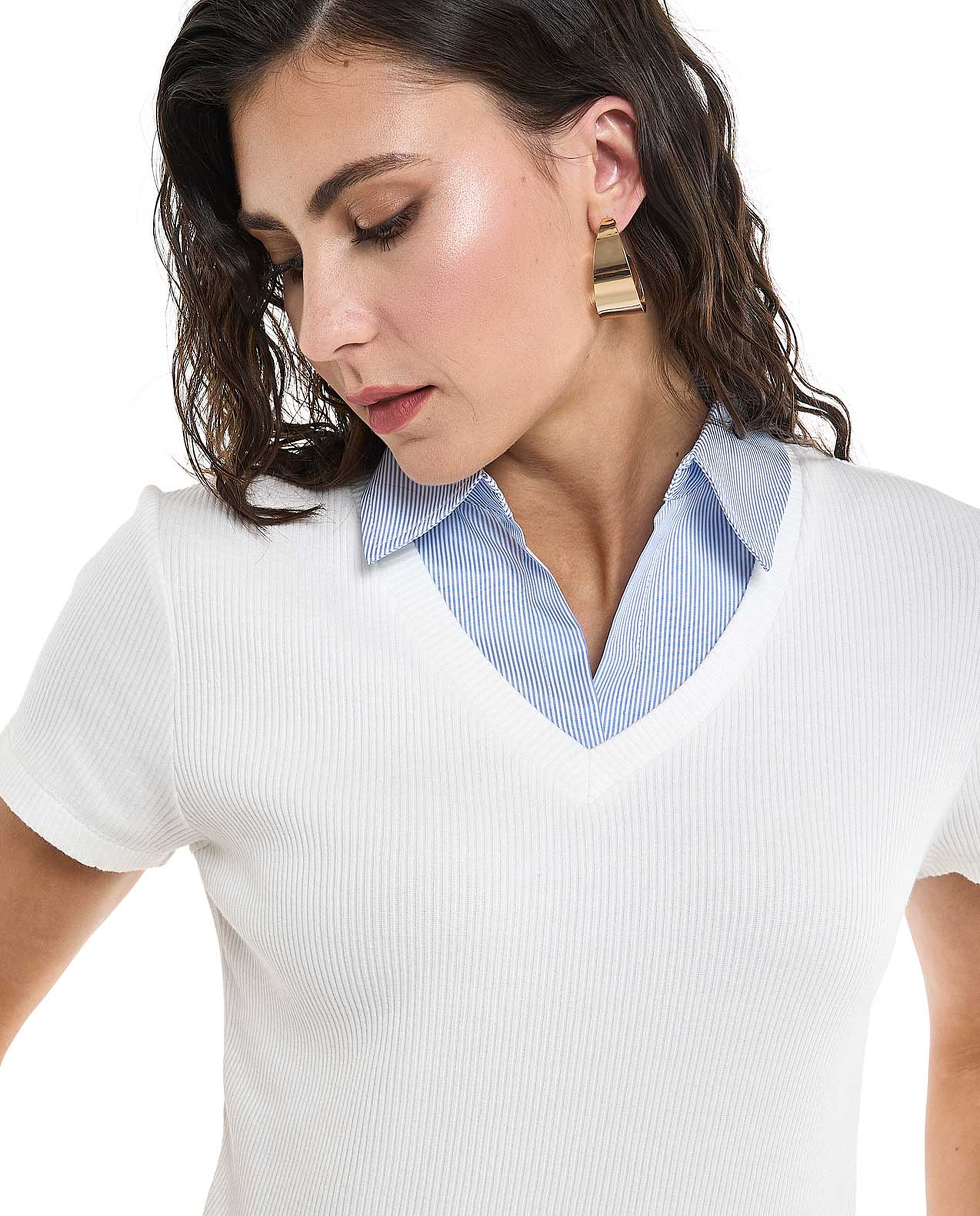 Ribbed Shirt Style Top with Classic Collar and Short Sleeves