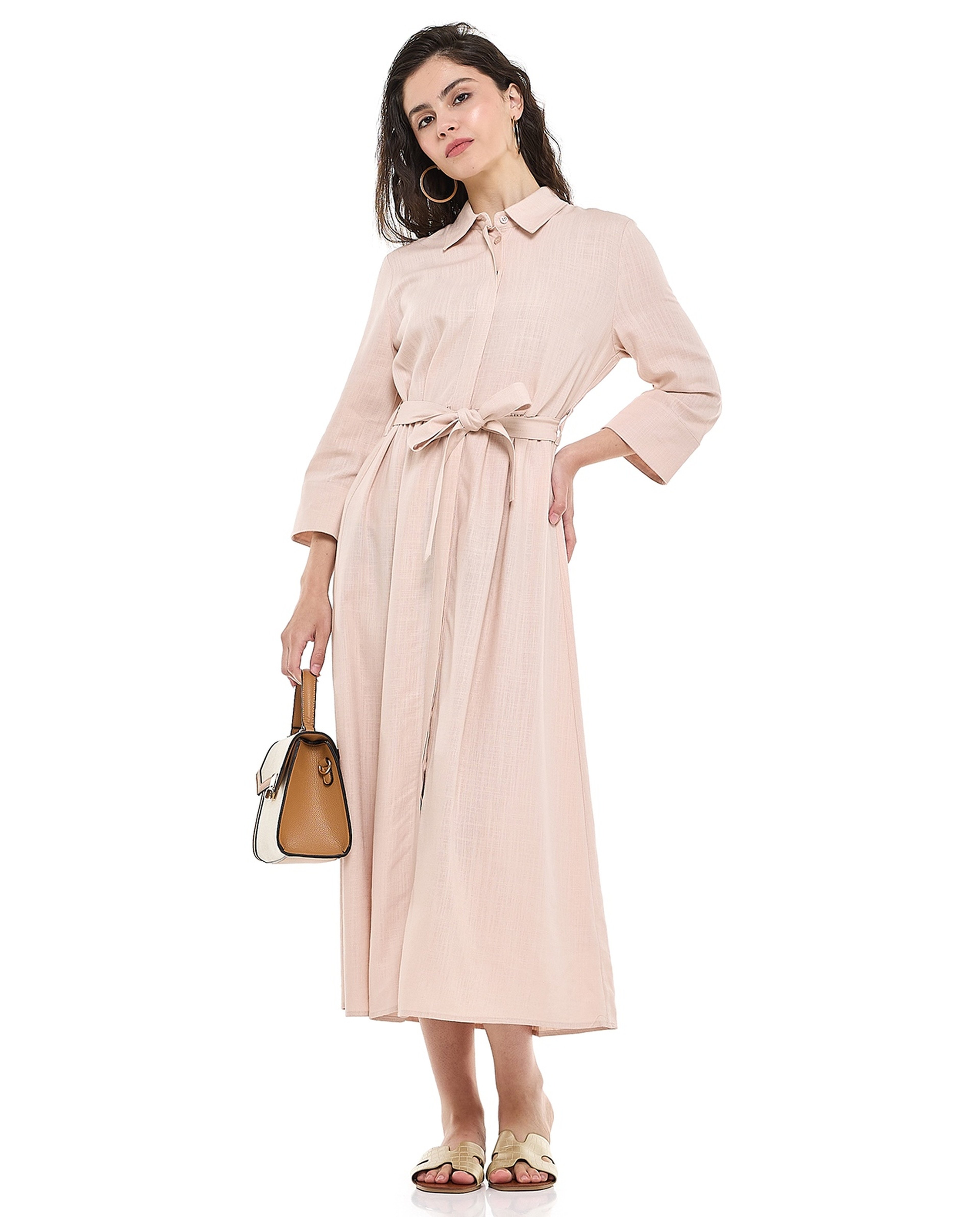 Belted Shirt Dress with Classic Collar and Long Sleeves