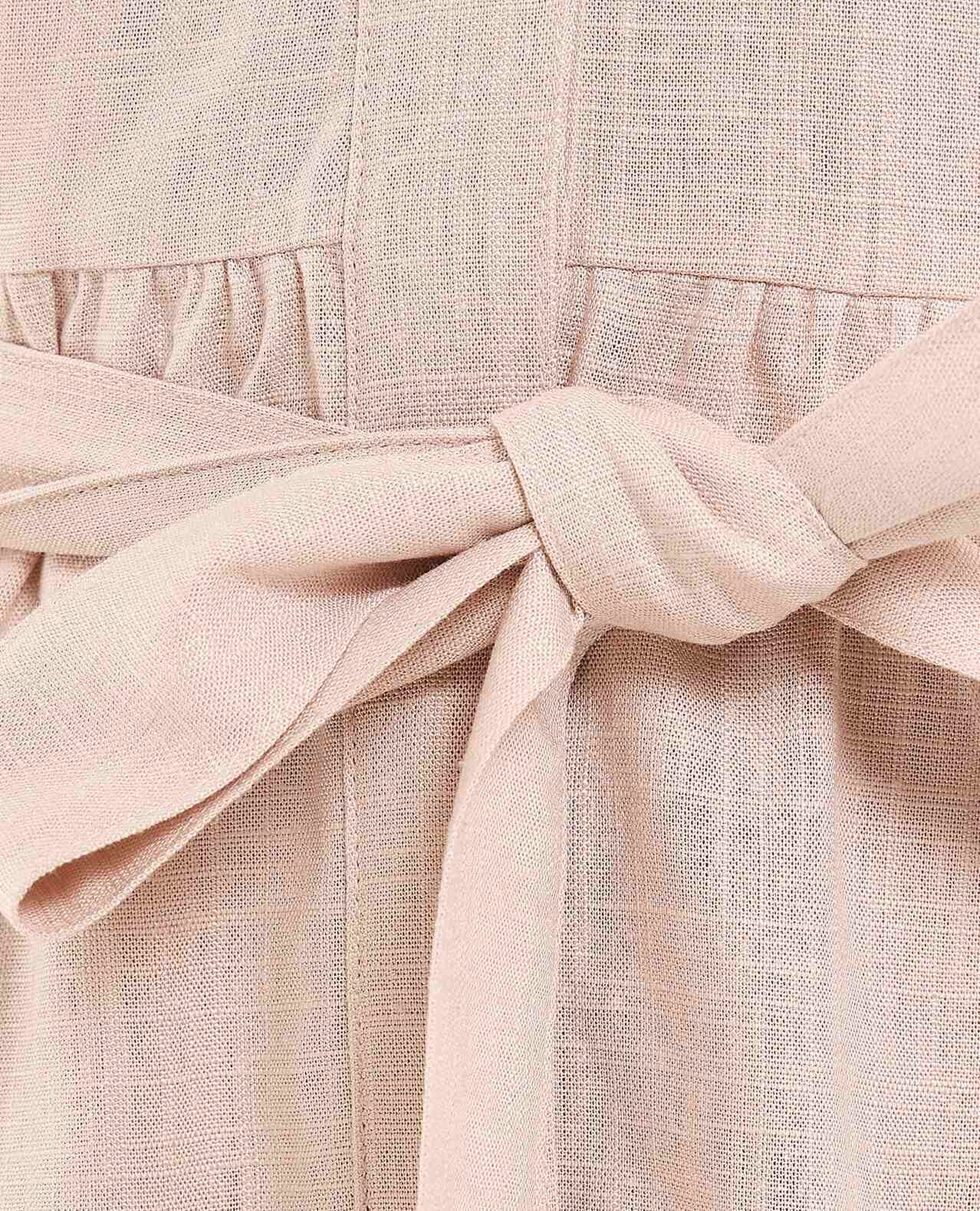 Belted Shirt Dress with Classic Collar and Long Sleeves