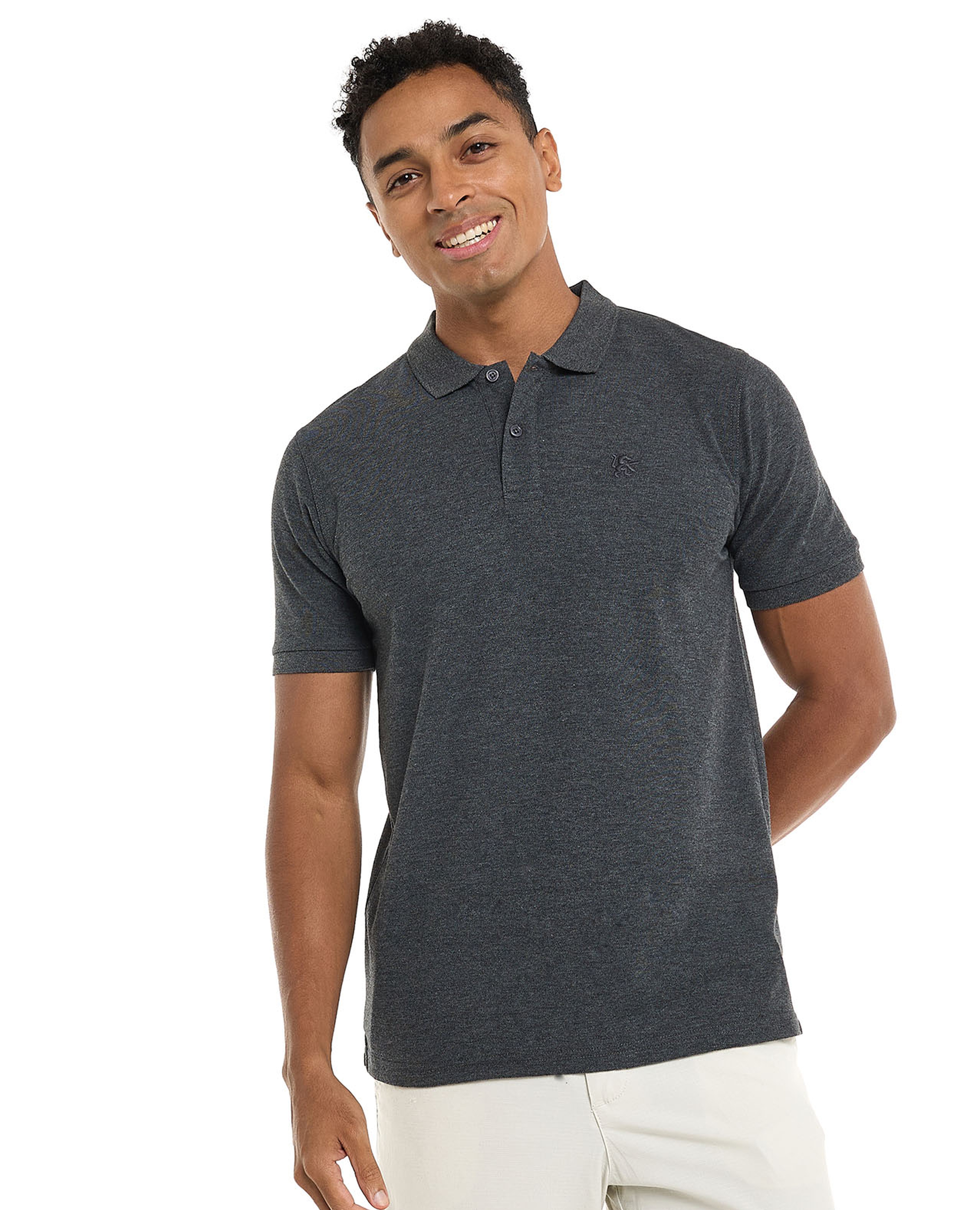 تيشيرت بولو سادة بأكمام قصيرة