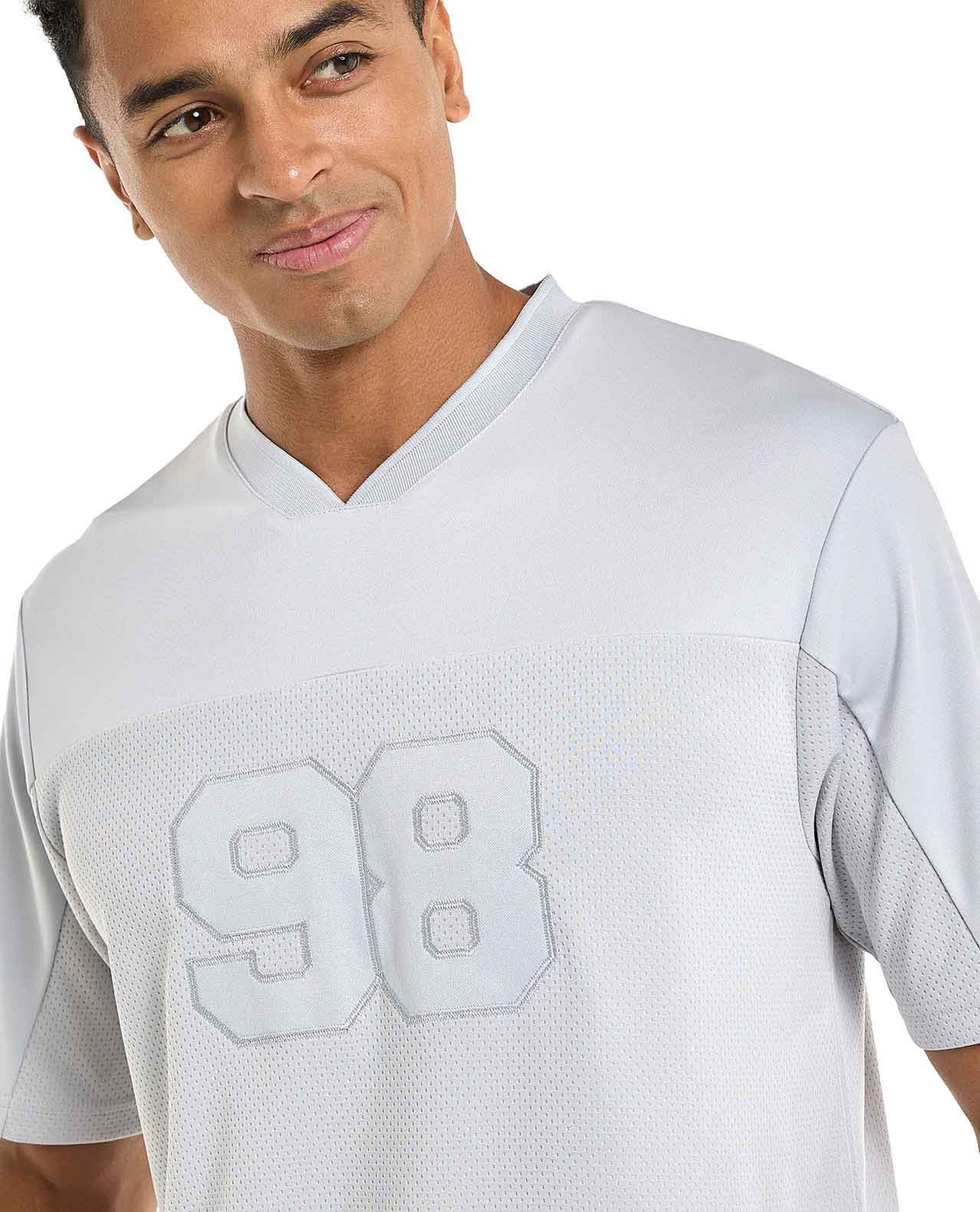 Appliqued Active T-Shirt with V-Neck and Short Sleeves