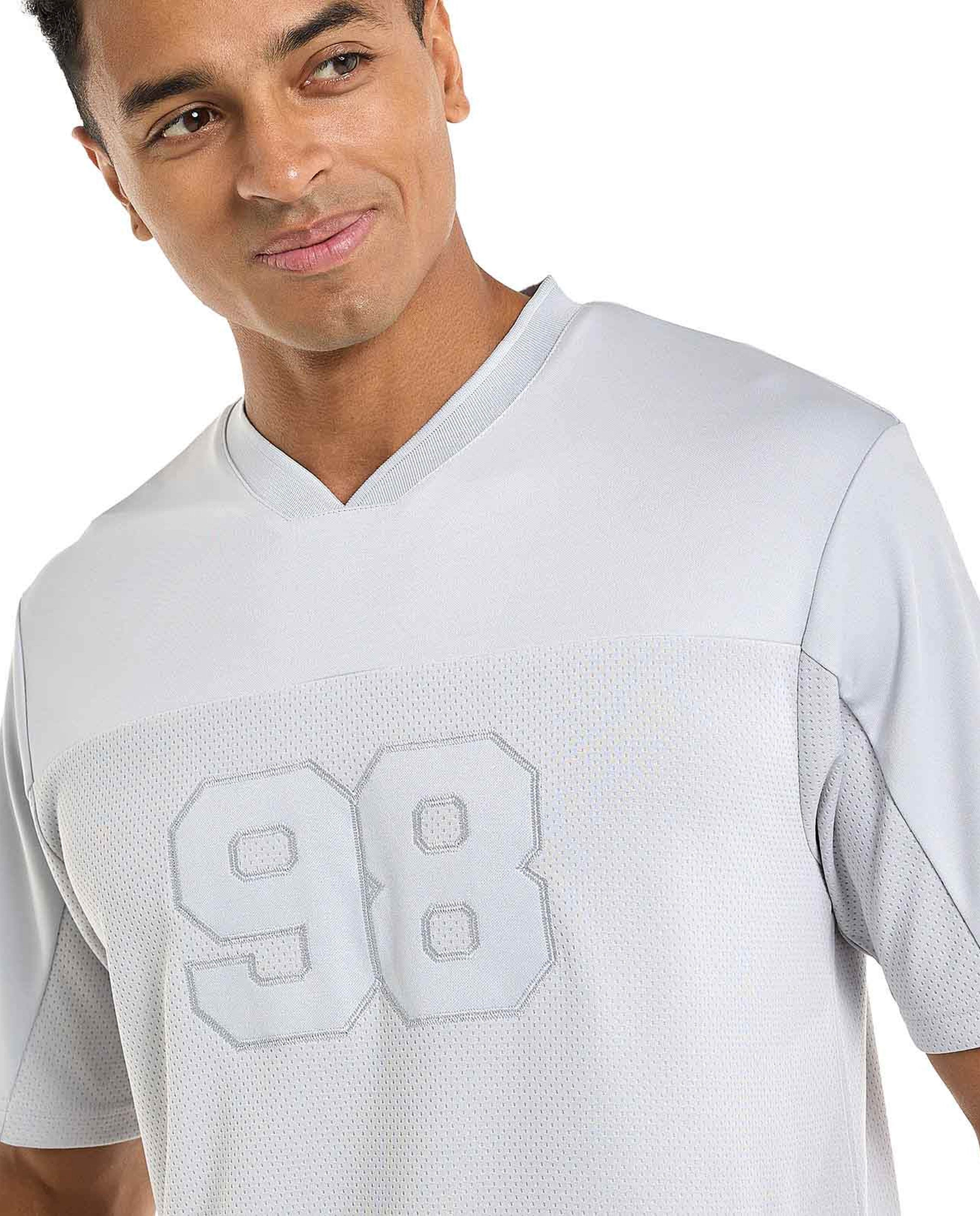 Appliqued Active T-Shirt with V-Neck and Short Sleeves
