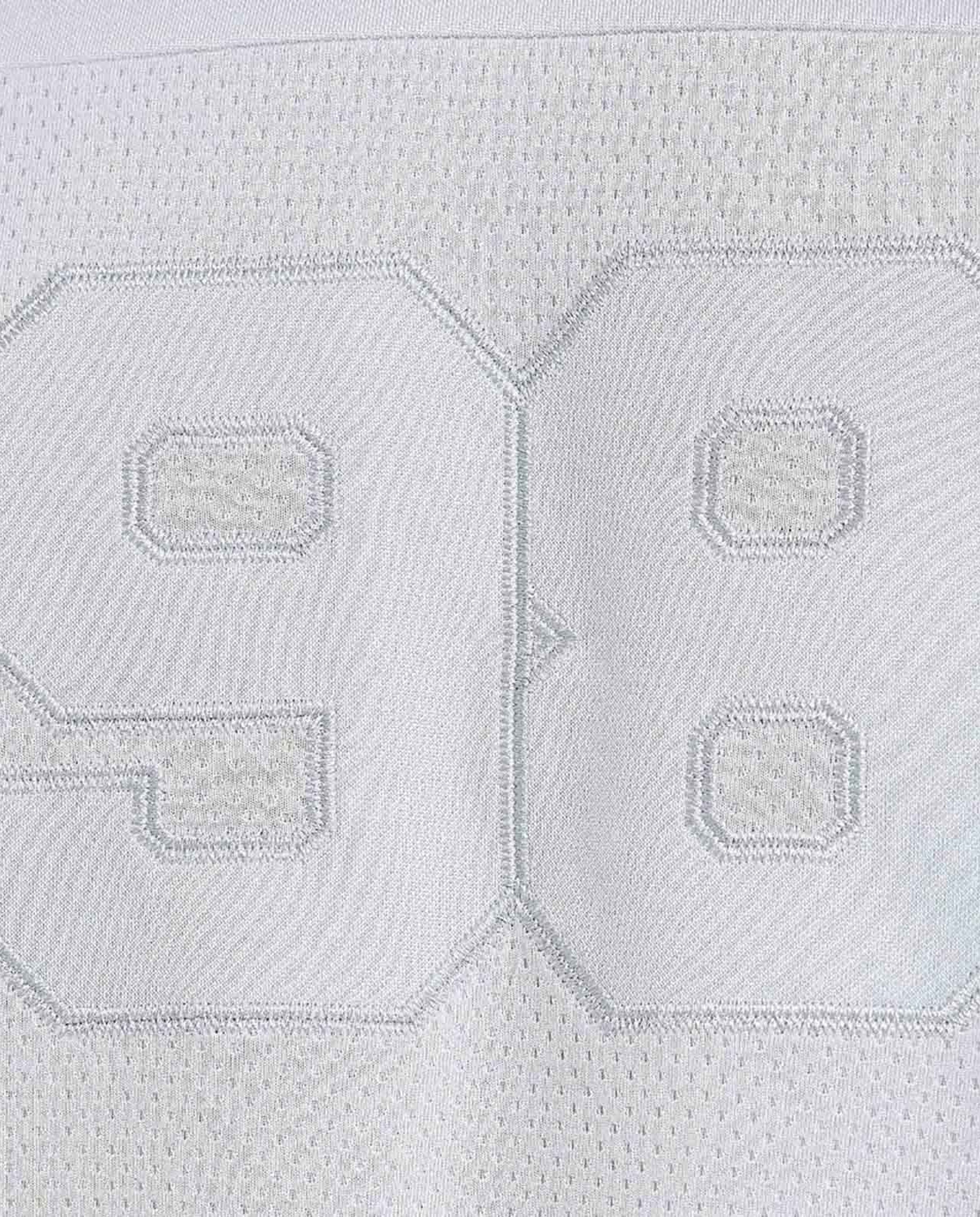 Appliqued Active T-Shirt with V-Neck and Short Sleeves