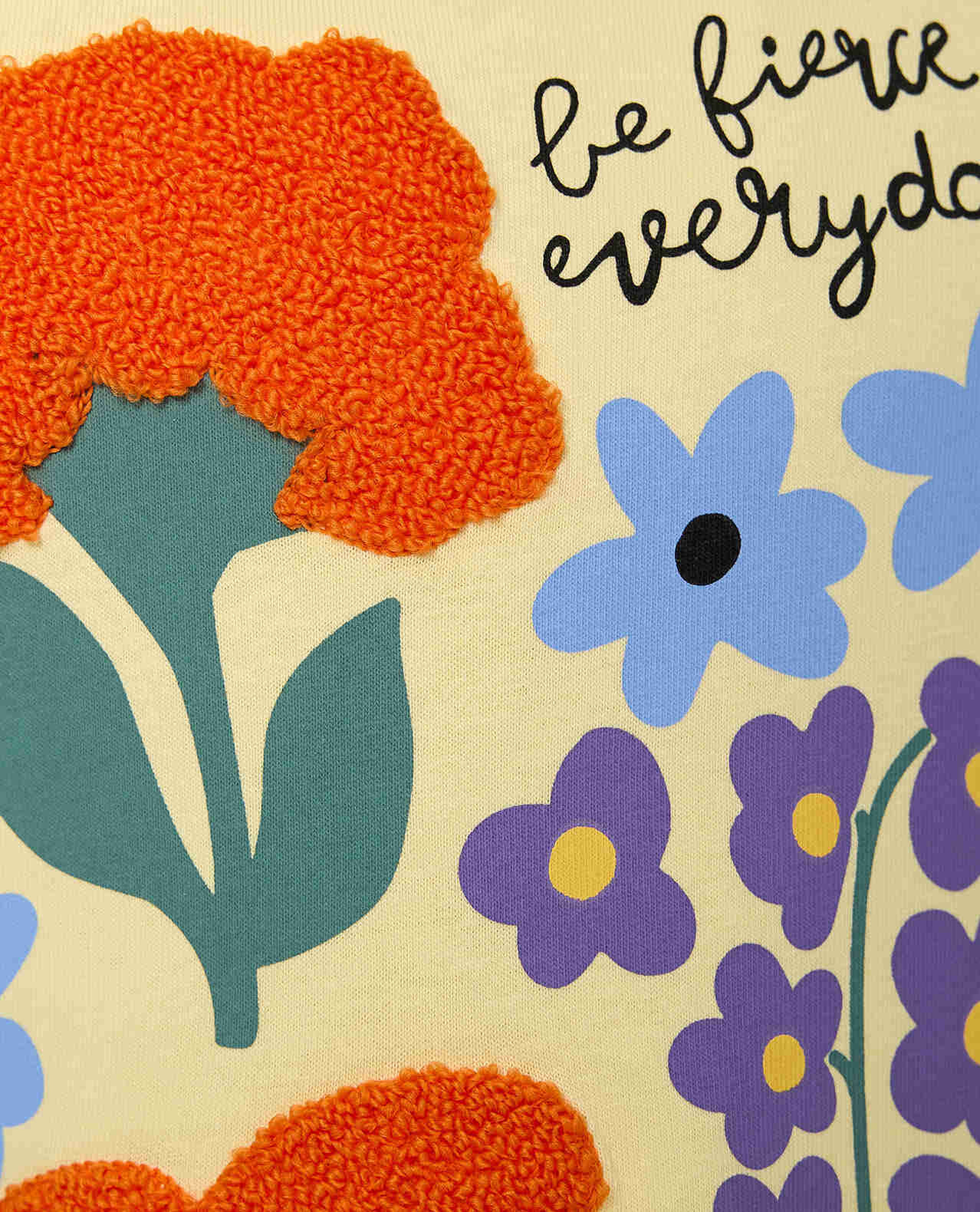 Embroidered T-Shirt With Crew Neck and Short Sleeves