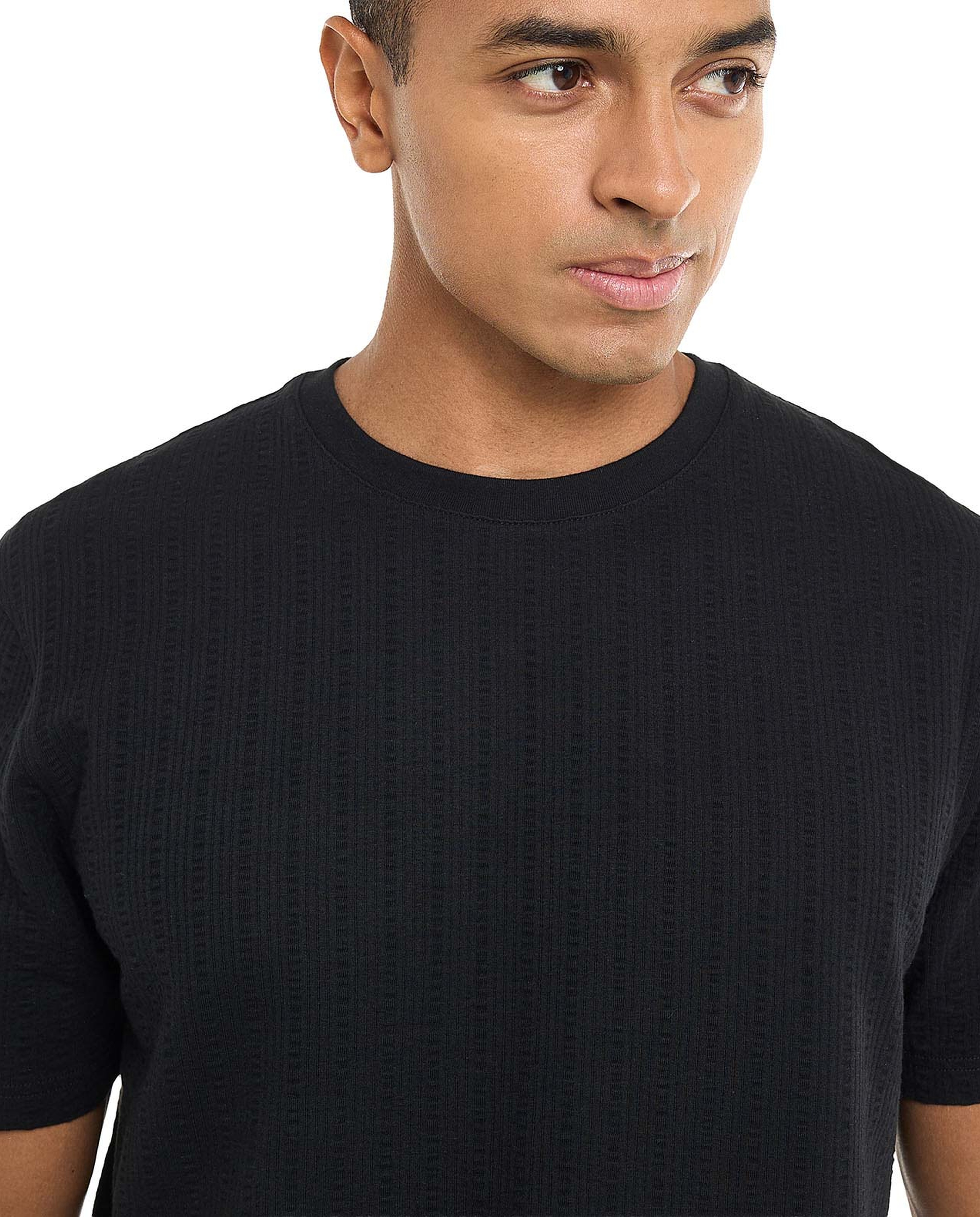 Textured T-Shirt with Crew Neck and Short Sleeves