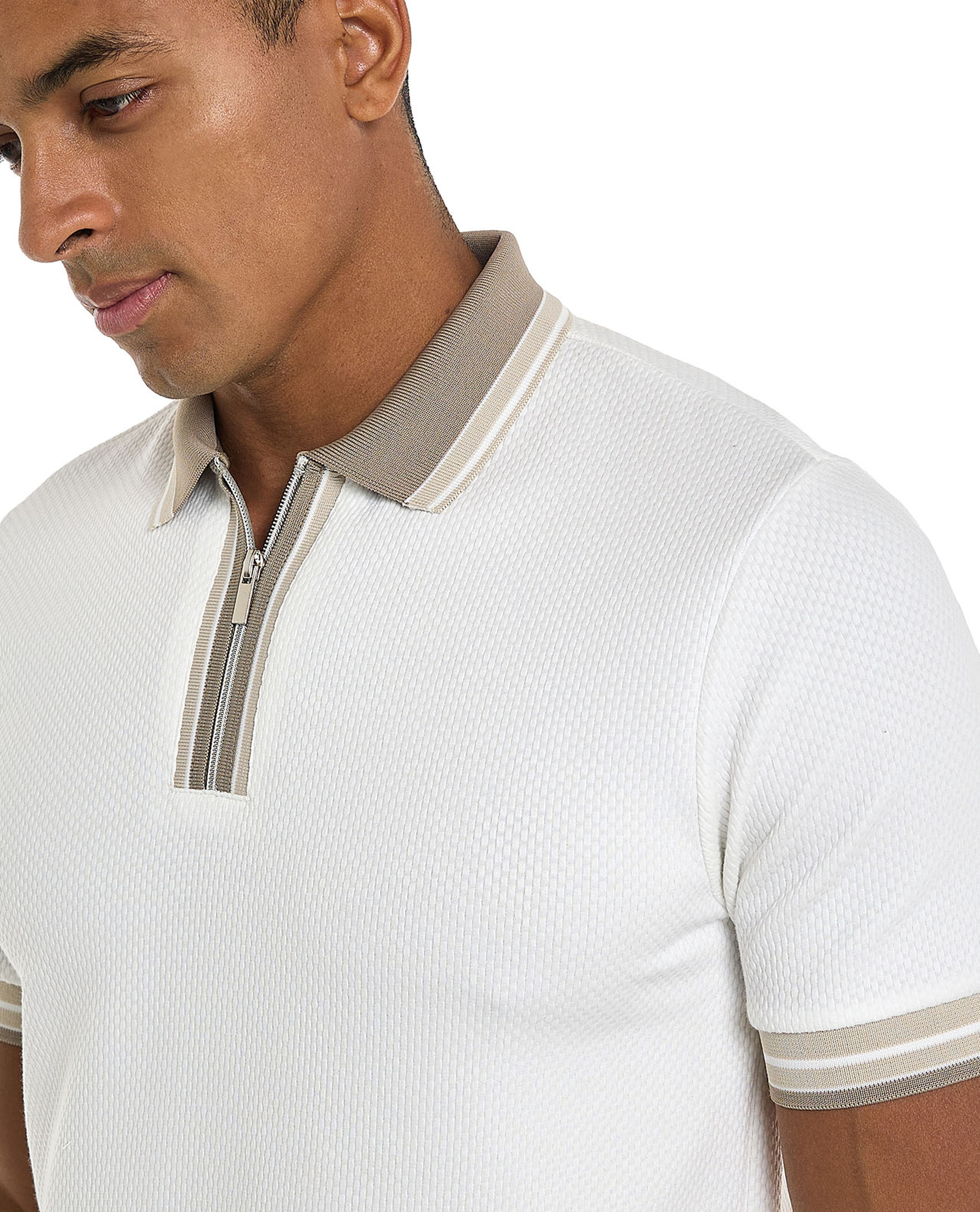 Contrast Tipping Polo T-Shirt with Short Sleeves