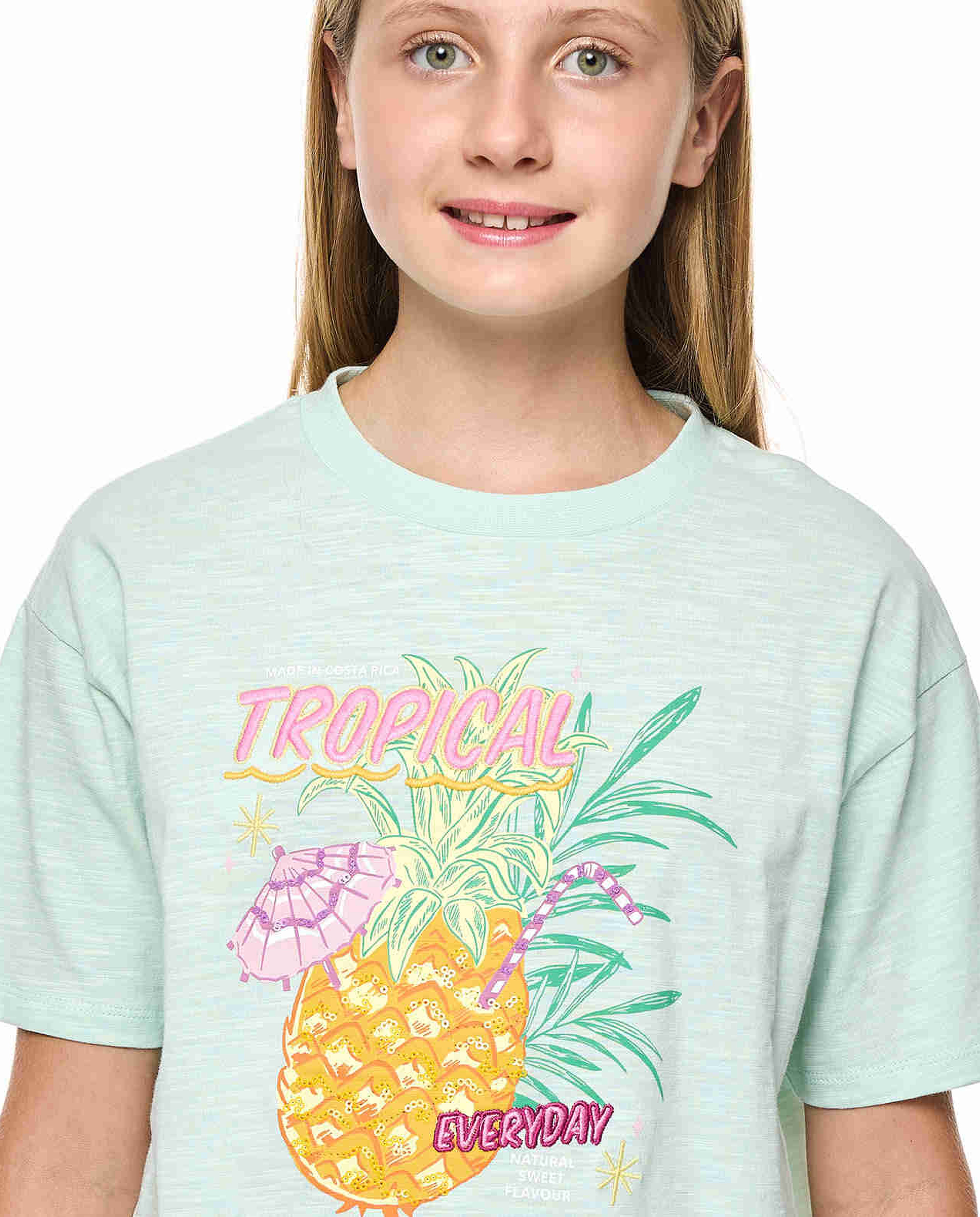 Embroidered T-Shirt With Crew Neck and Short Sleeves