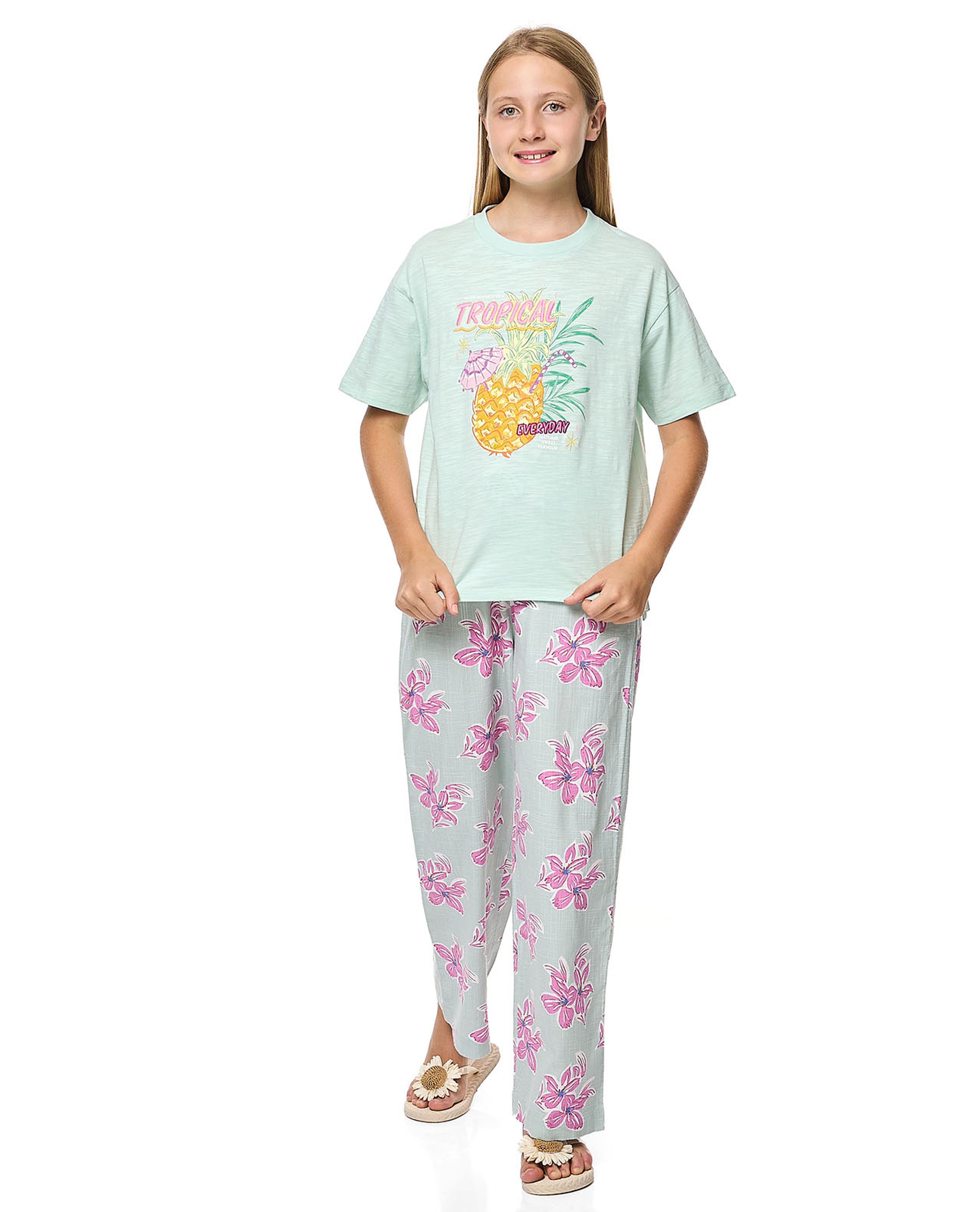 Embroidered T-Shirt With Crew Neck and Short Sleeves