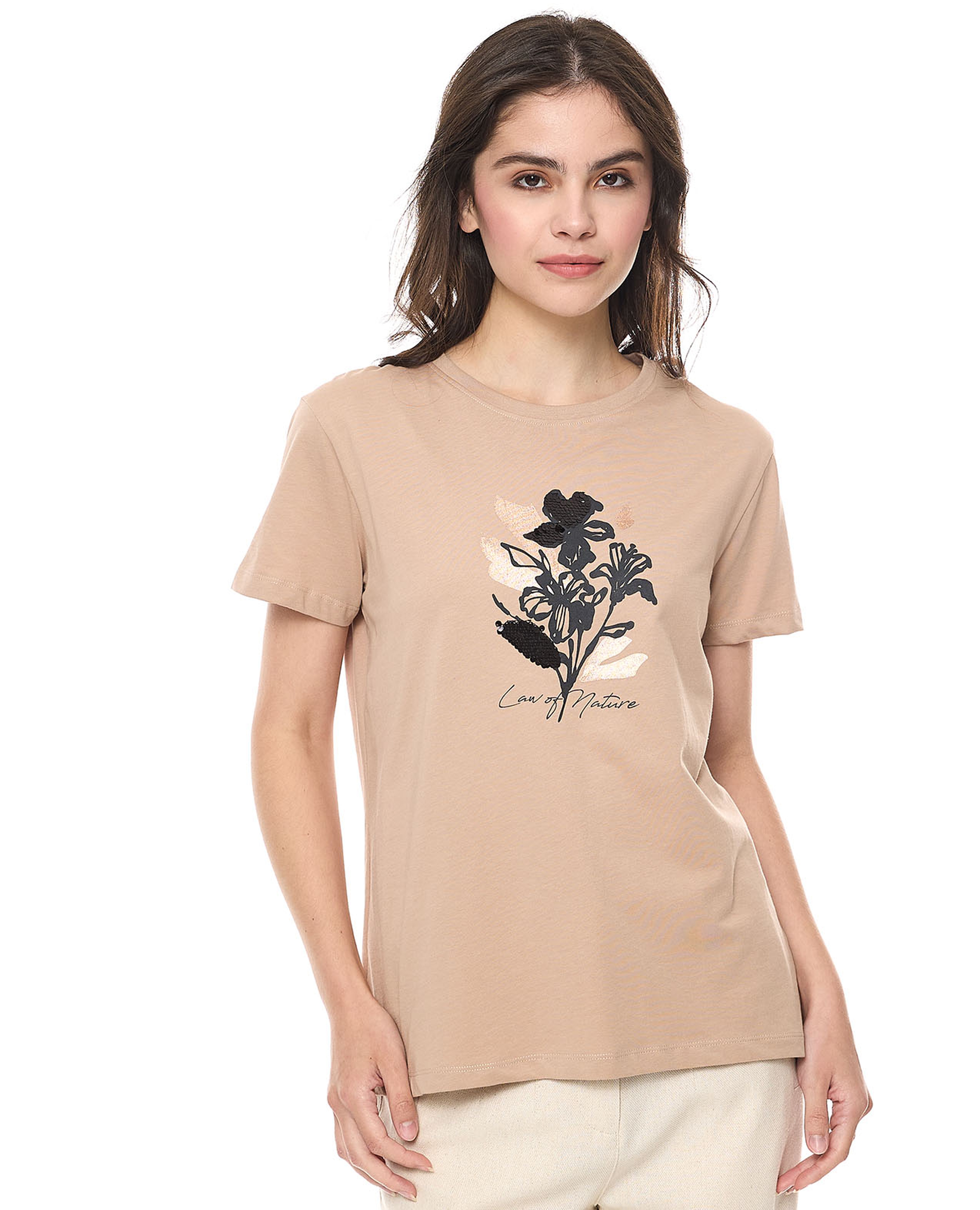 تيشيرت مزين بترتر بأكمام قصيرة وبرقبة مستديرة