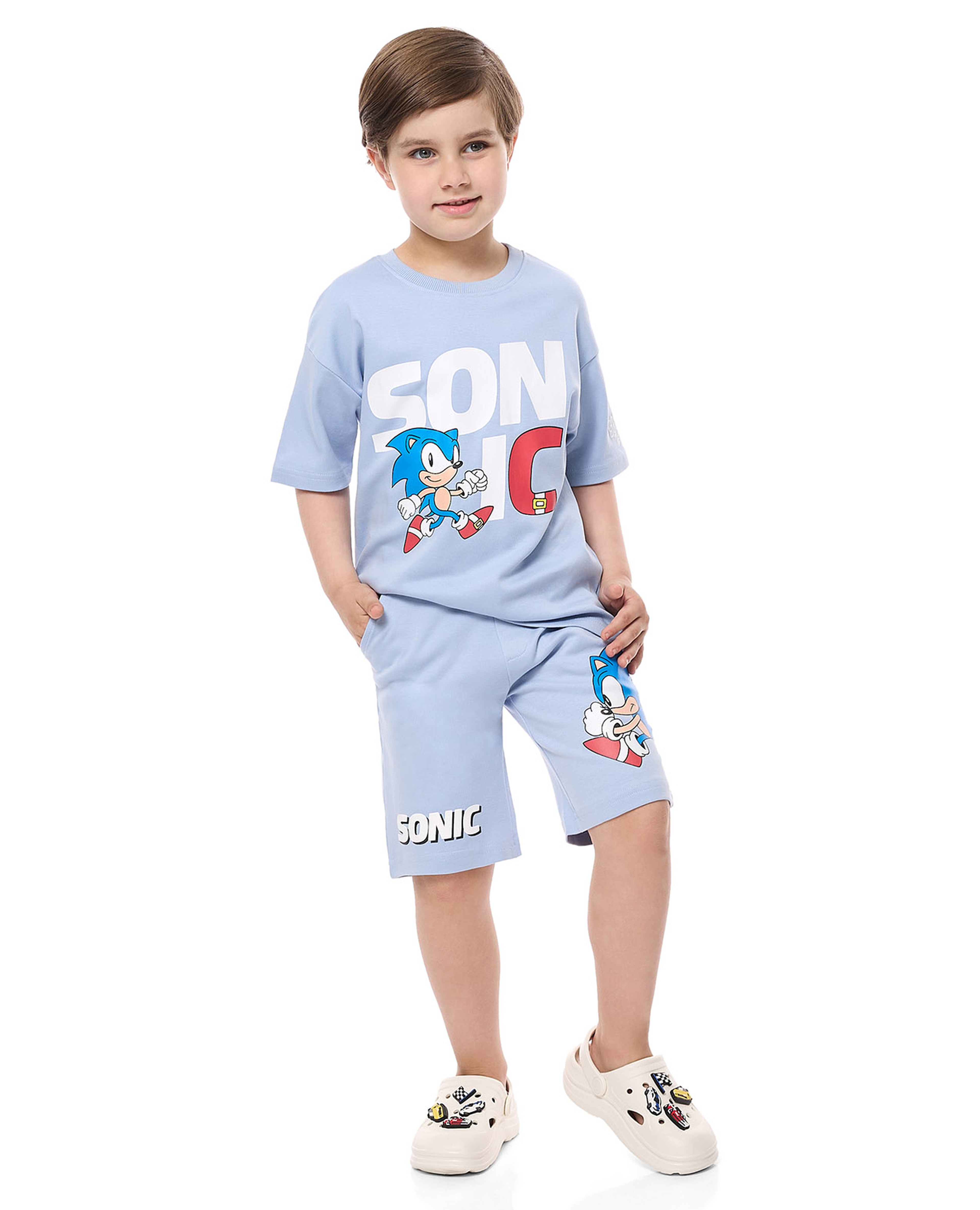 شورت برباط على الخصر وطبعة