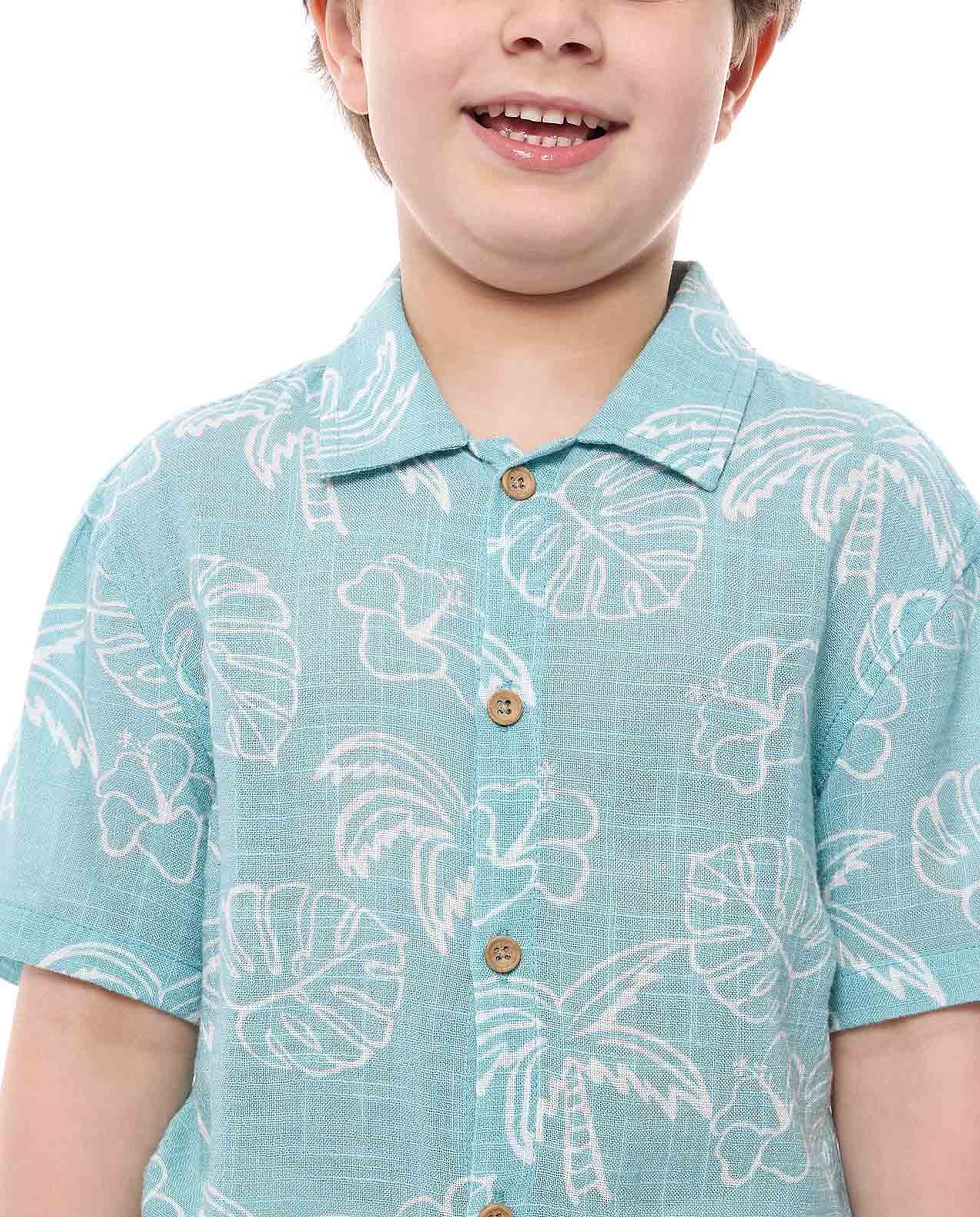 Printed Shirt with Classic Collar and Short Sleeves