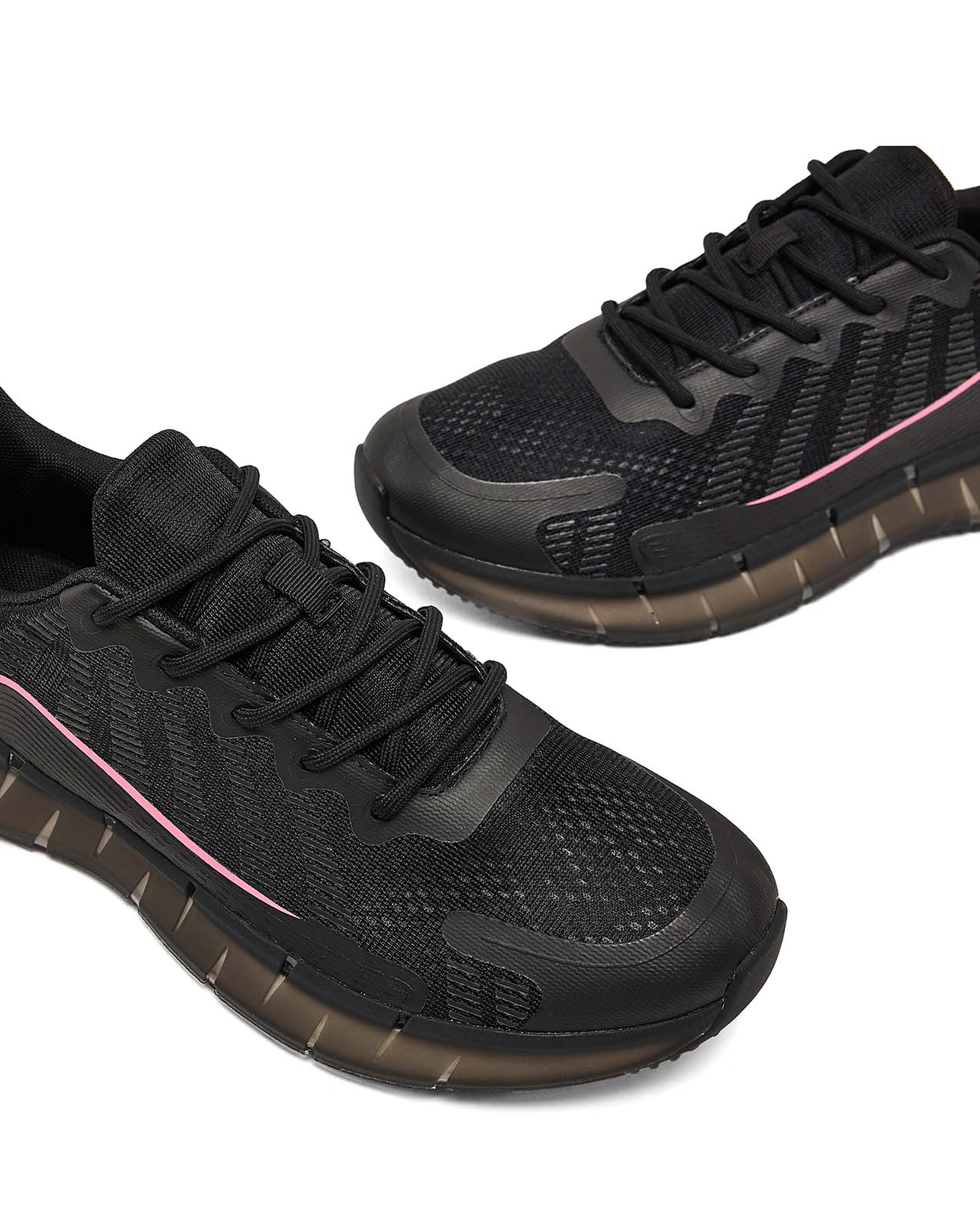 Mesh Detail Lace Up Sports Shoes