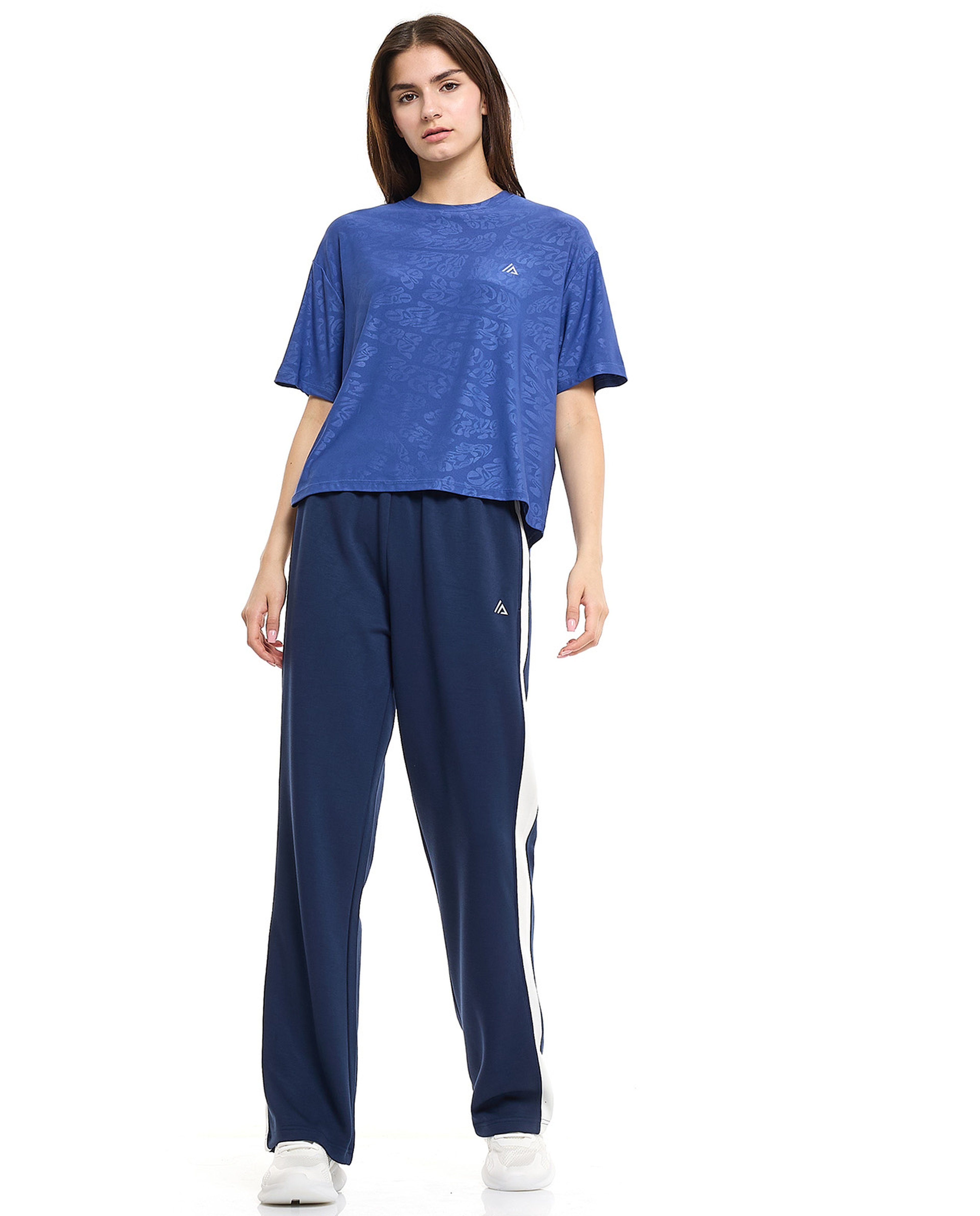 Patterned Active T-Shirt with Crew Neck and Short Sleeves