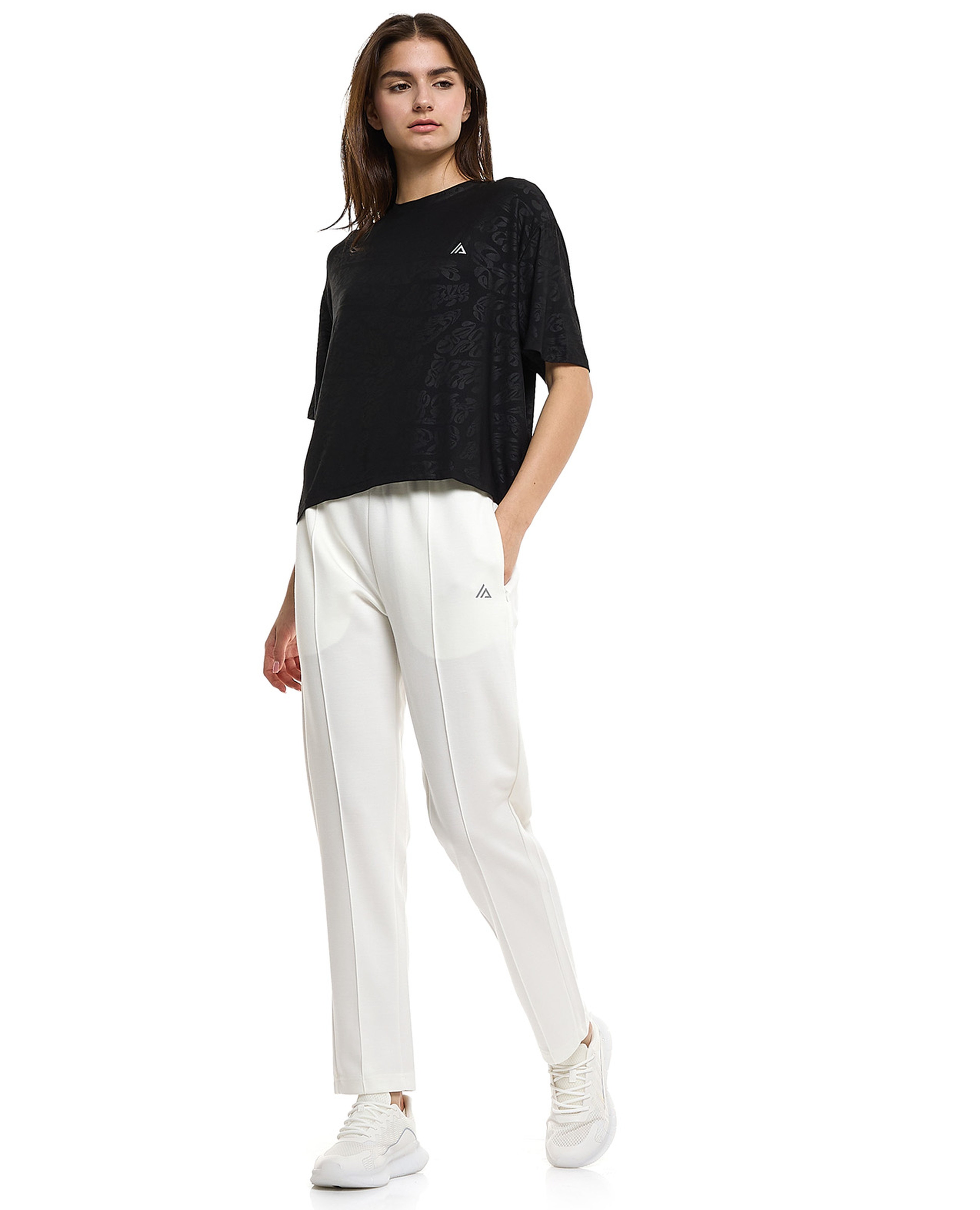 بنطال رياضي سادة بخصر مرن